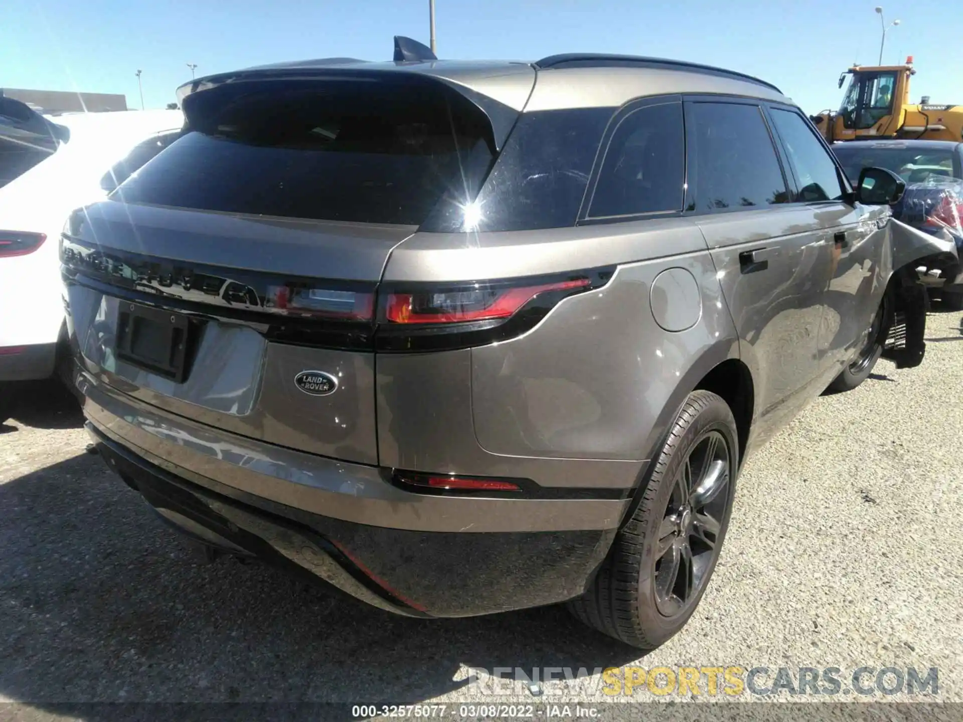 4 Photograph of a damaged car SALYL2EX8KA234517 LAND ROVER RANGE ROVER VELAR 2019