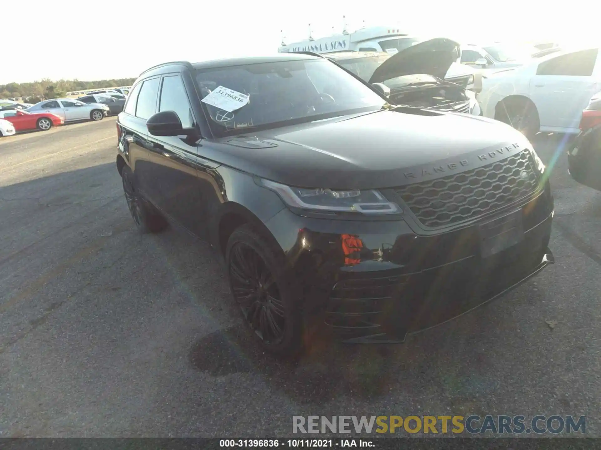 1 Photograph of a damaged car SALYL2EX9KA794949 LAND ROVER RANGE ROVER VELAR 2019