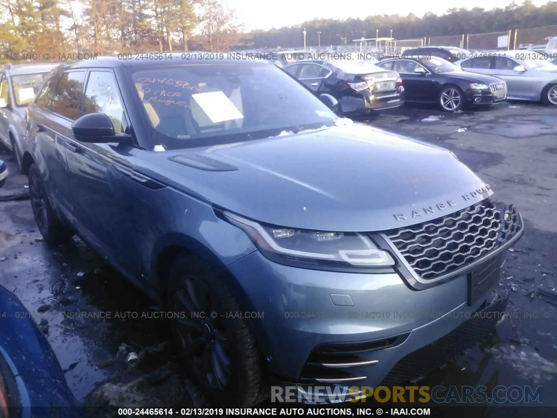 1 Фотография поврежденного автомобиля SALYL2EXXKA784771 LAND ROVER RANGE ROVER VELAR 2019