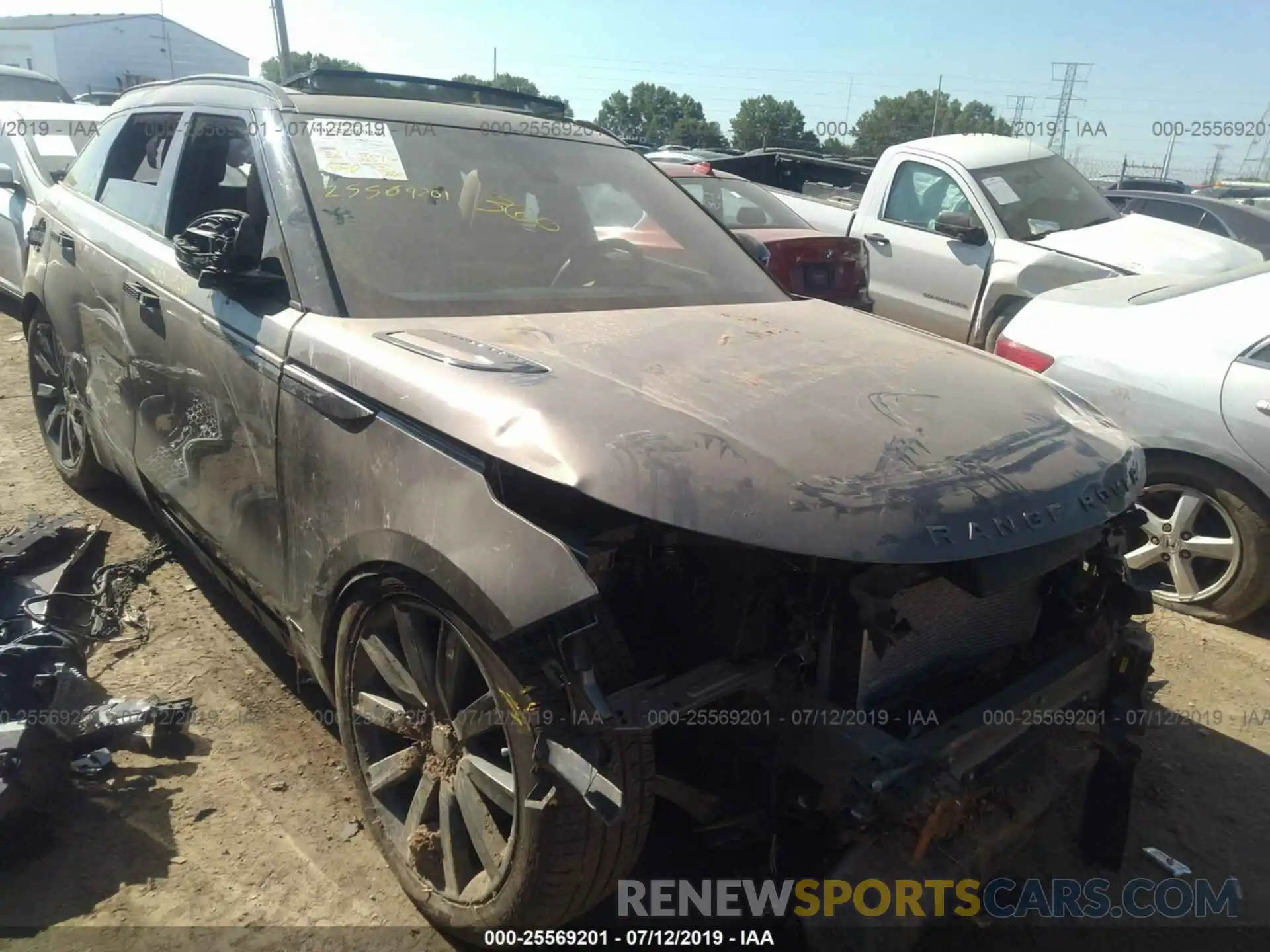 1 Photograph of a damaged car SALYM2EV7KA794427 LAND ROVER RANGE ROVER VELAR 2019