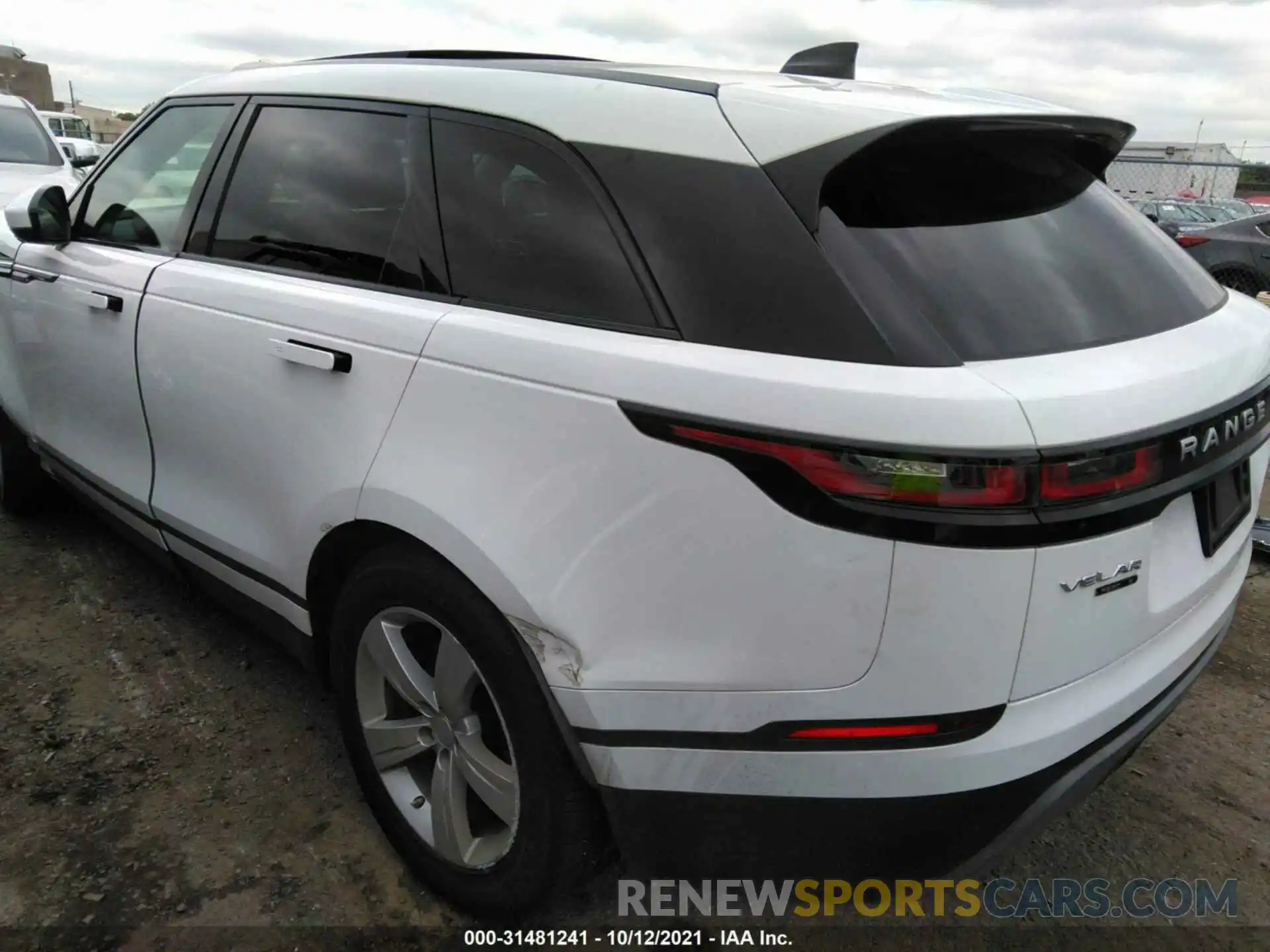 3 Photograph of a damaged car SALYB2EX0LA255172 LAND ROVER RANGE ROVER VELAR 2020