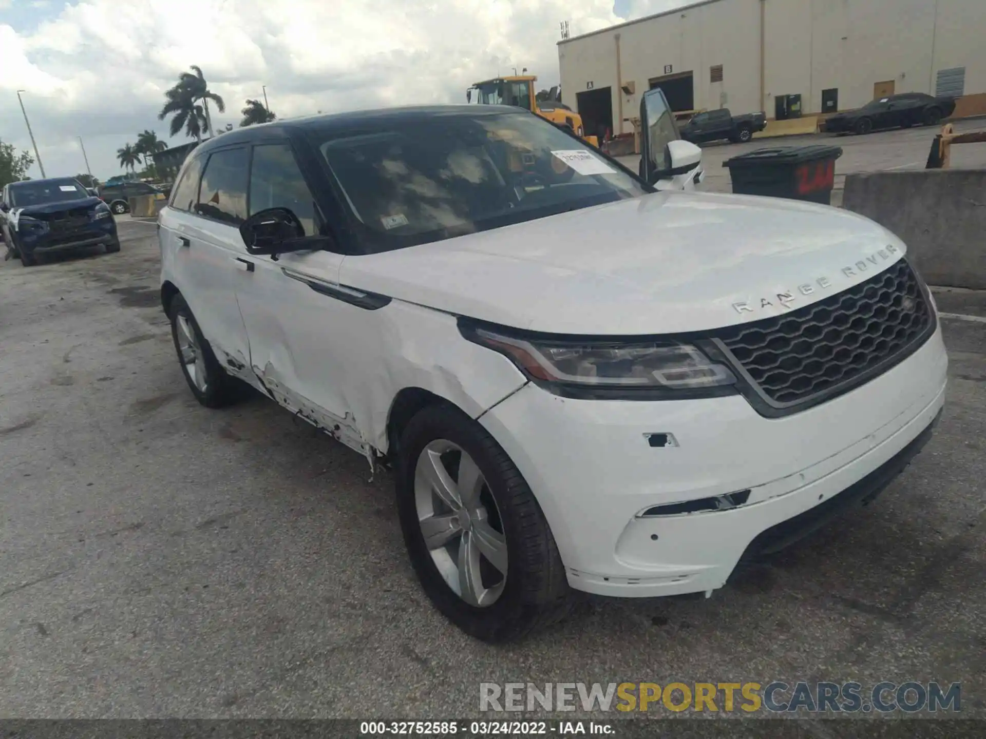 1 Photograph of a damaged car SALYB2EX0LA270013 LAND ROVER RANGE ROVER VELAR 2020