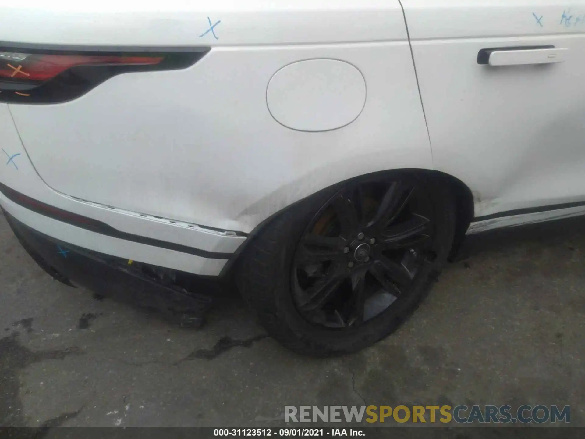 6 Photograph of a damaged car SALYB2EX0LA271274 LAND ROVER RANGE ROVER VELAR 2020