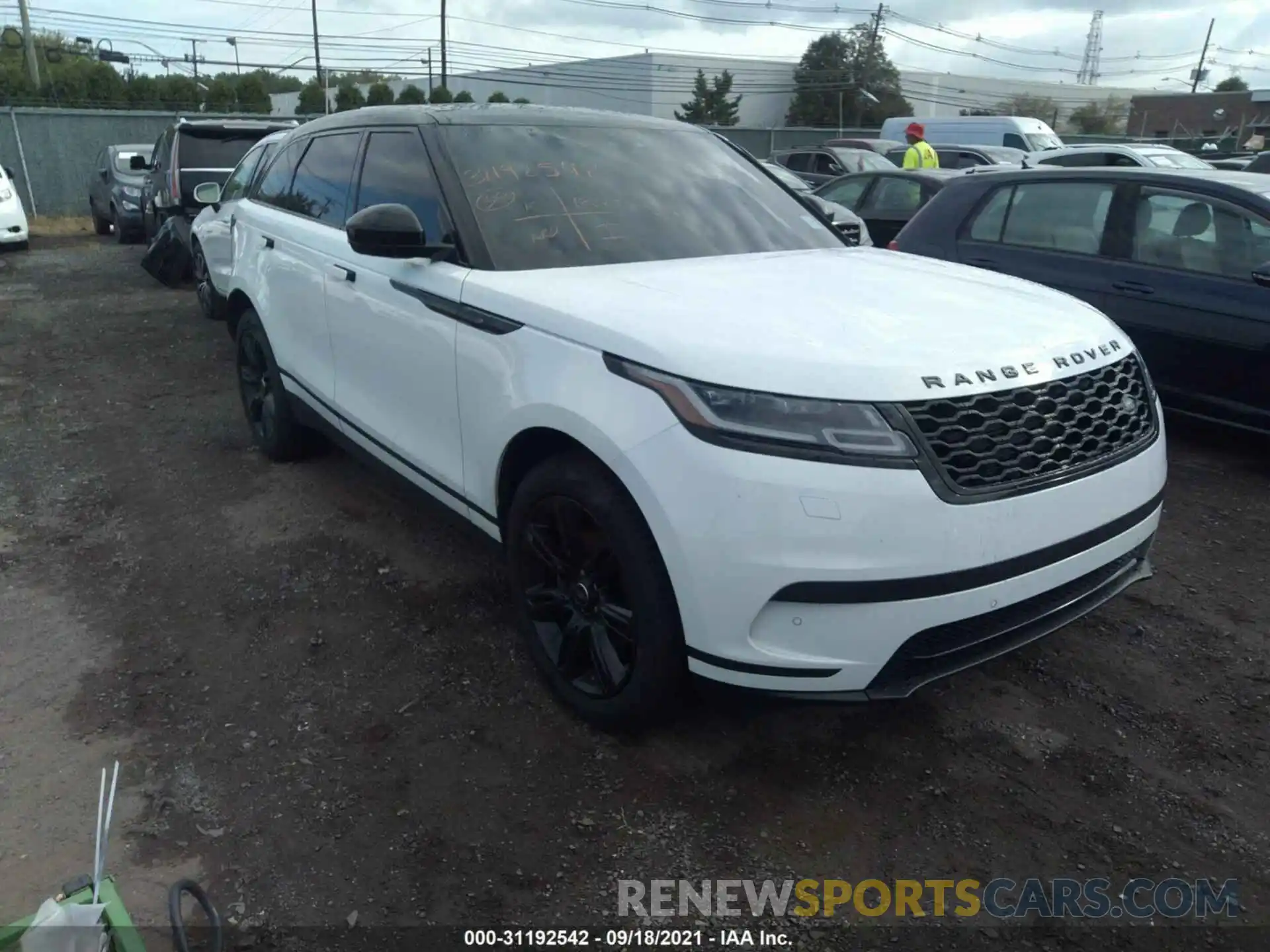 1 Фотография поврежденного автомобиля SALYB2EX0LA278001 LAND ROVER RANGE ROVER VELAR 2020