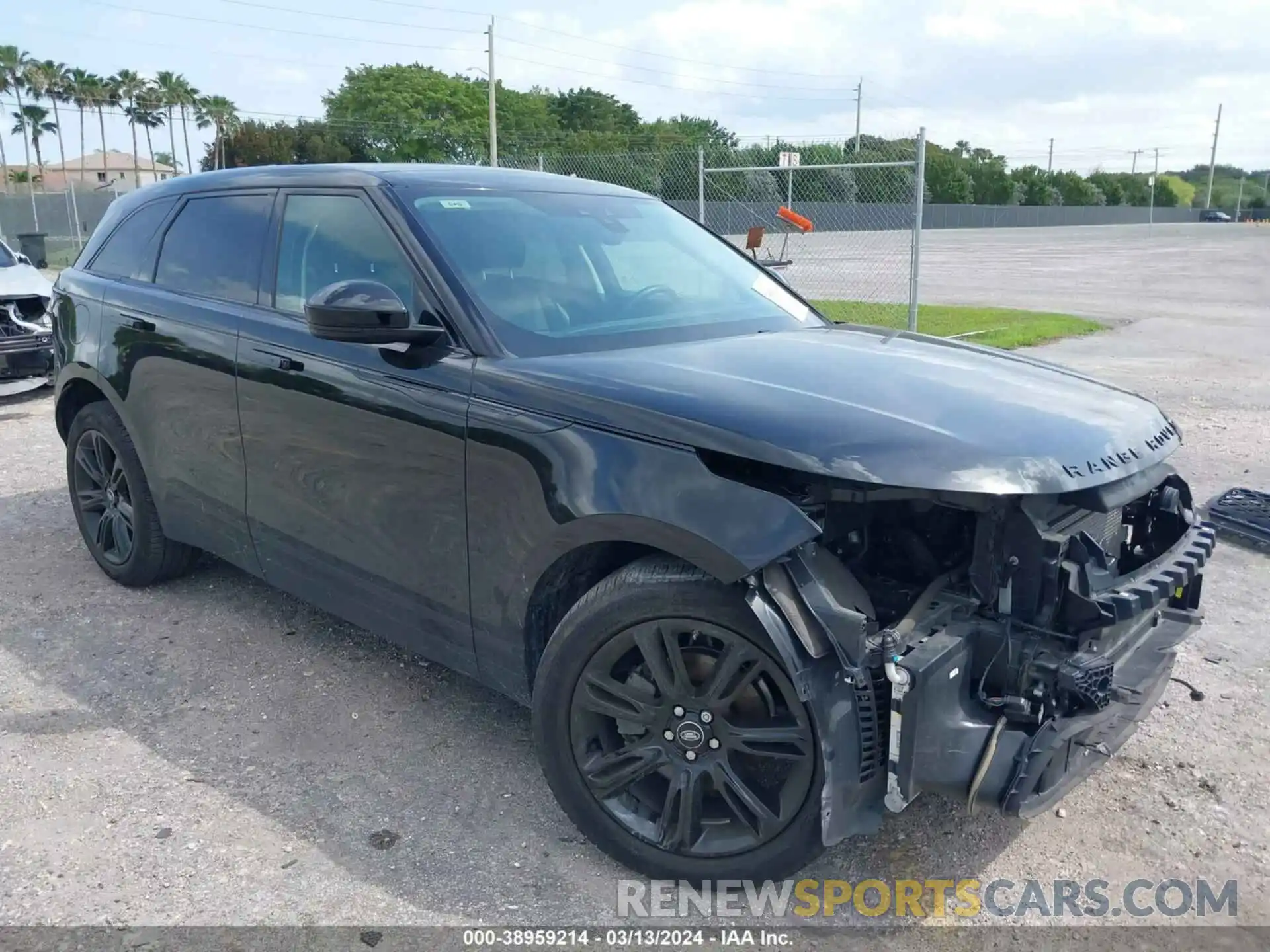 1 Photograph of a damaged car SALYB2EX2LA295172 LAND ROVER RANGE ROVER VELAR 2020