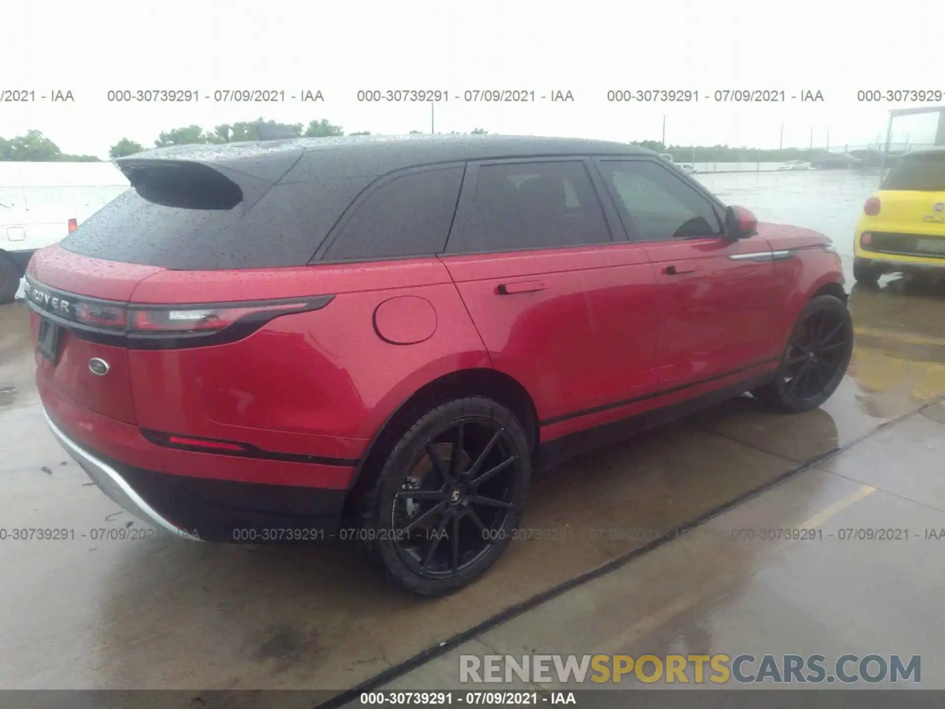 4 Photograph of a damaged car SALYB2EX3LA240066 LAND ROVER RANGE ROVER VELAR 2020