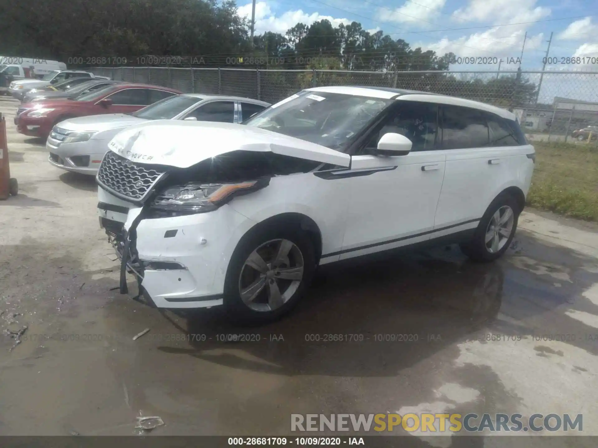 2 Photograph of a damaged car SALYB2EX3LA258678 LAND ROVER RANGE ROVER VELAR 2020