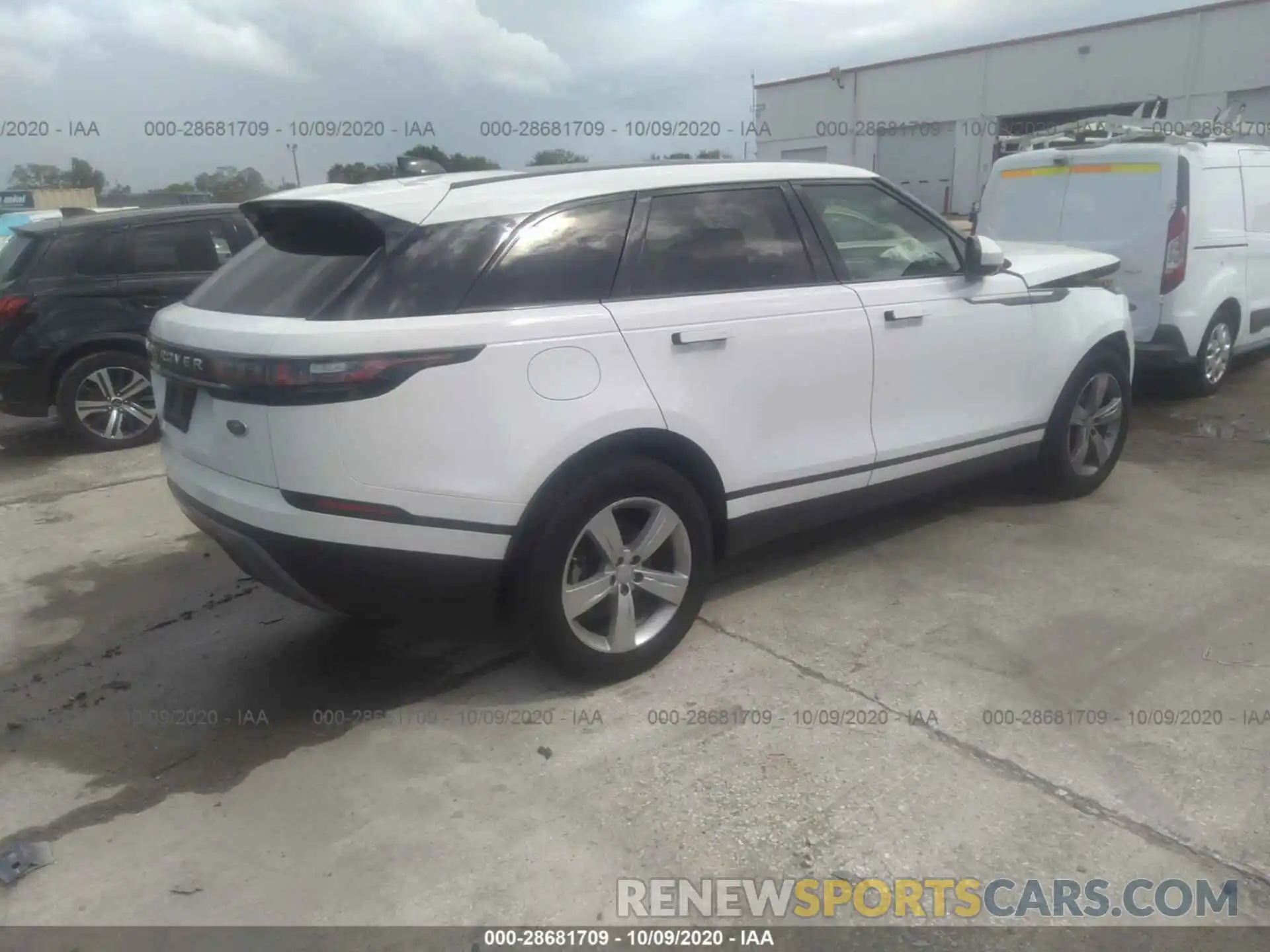 4 Photograph of a damaged car SALYB2EX3LA258678 LAND ROVER RANGE ROVER VELAR 2020