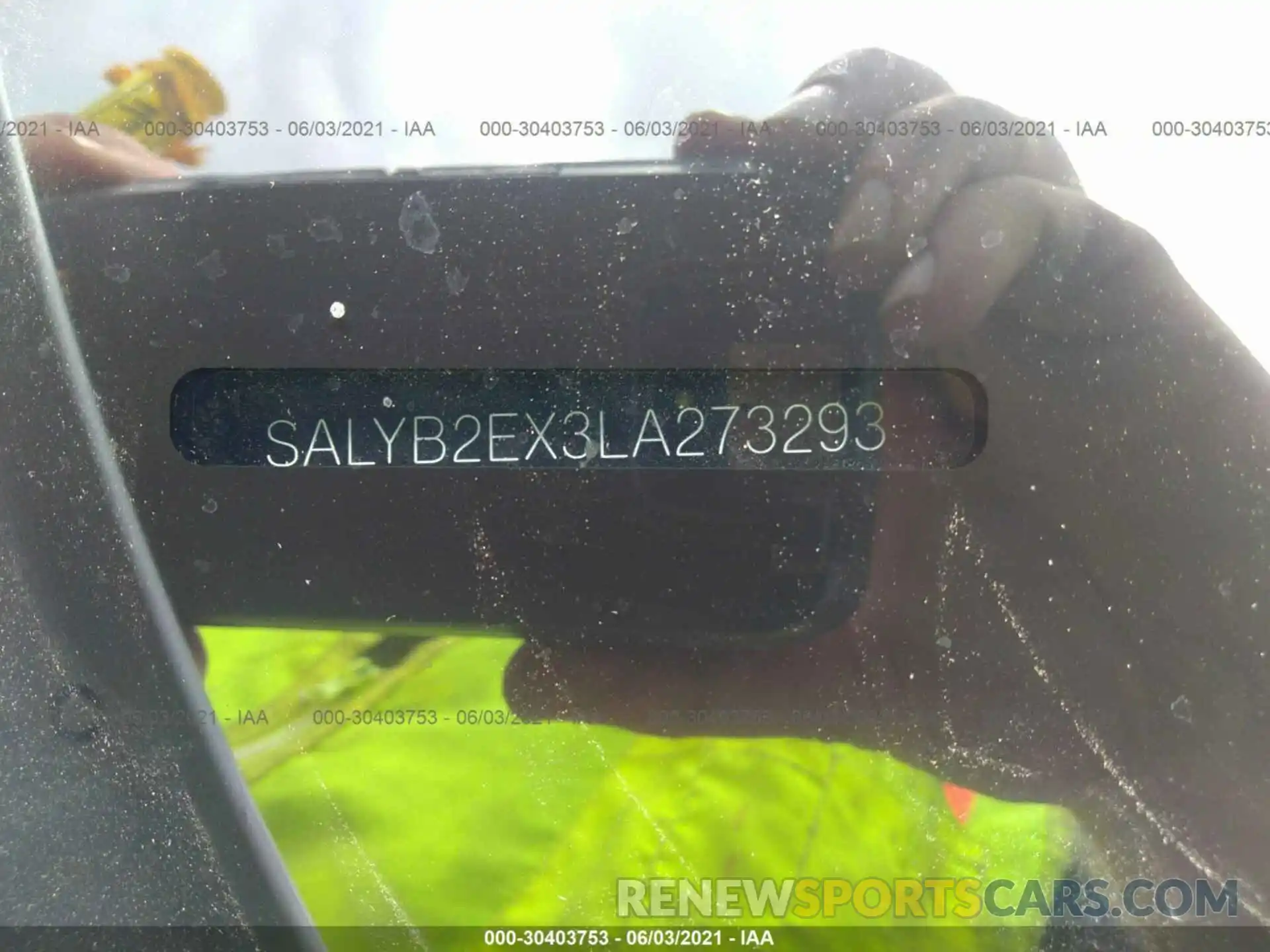 9 Photograph of a damaged car SALYB2EX3LA273293 LAND ROVER RANGE ROVER VELAR 2020