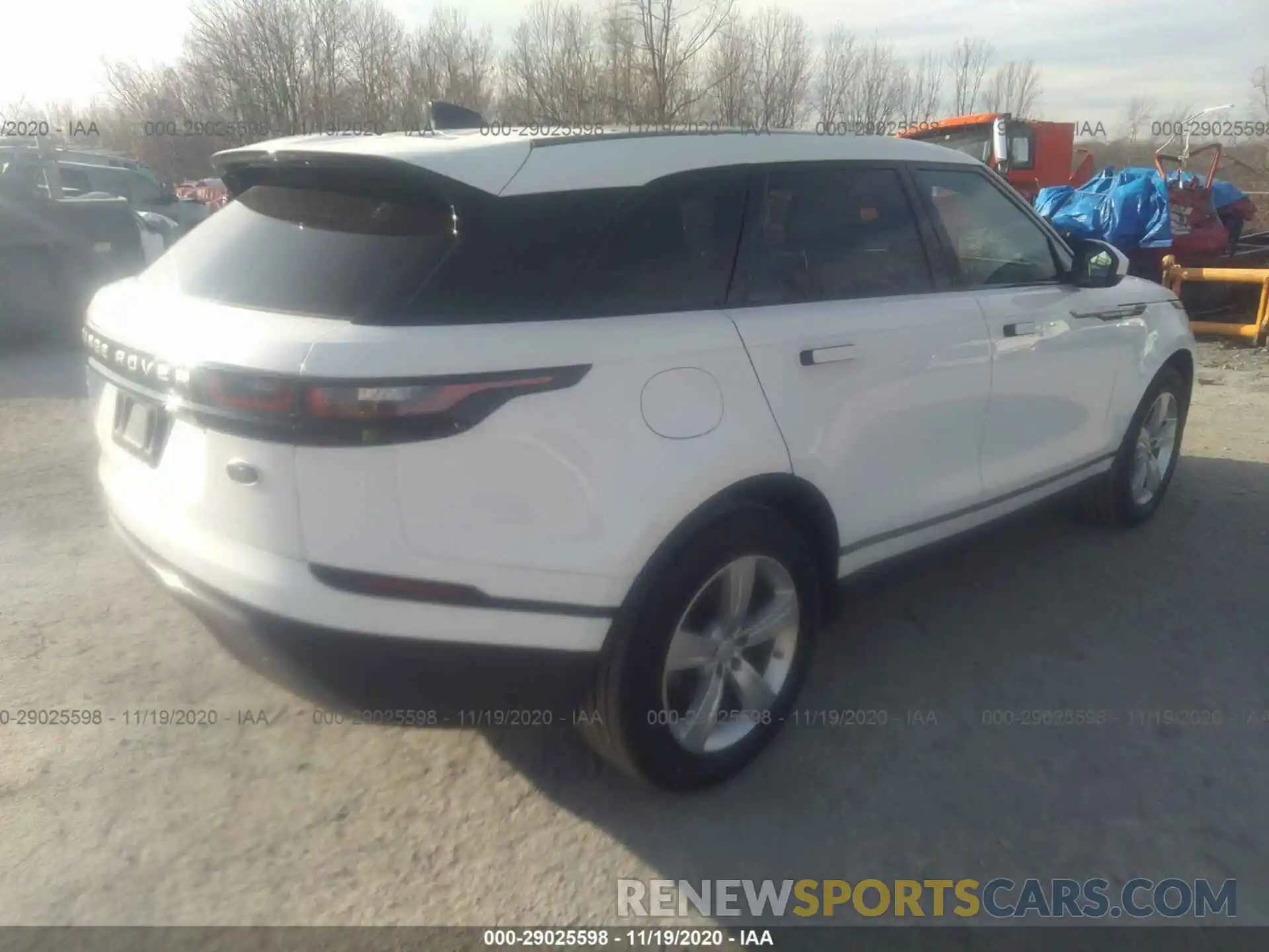 4 Photograph of a damaged car SALYB2EX5LA251943 LAND ROVER RANGE ROVER VELAR 2020