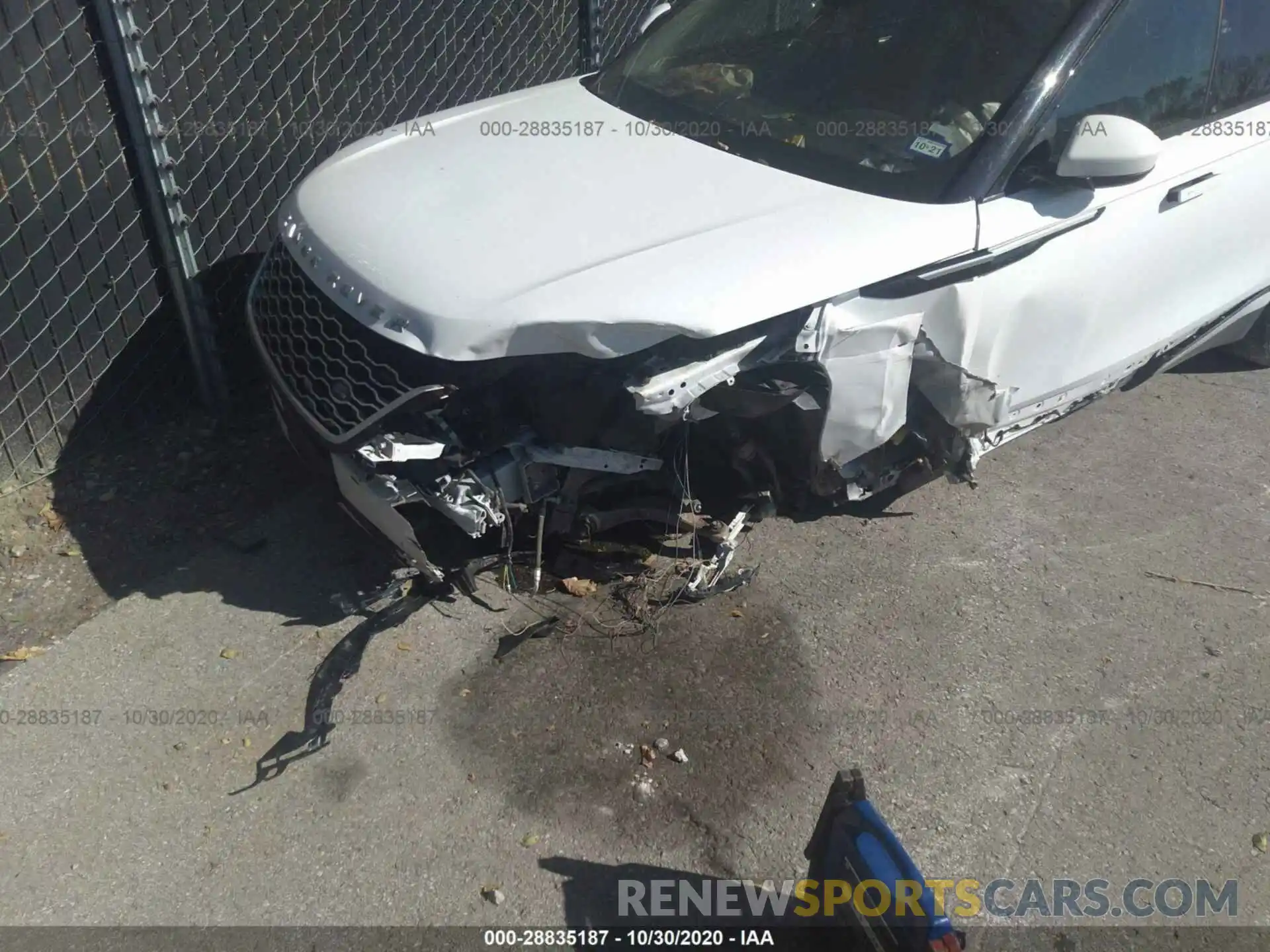 6 Photograph of a damaged car SALYB2EX5LA255152 LAND ROVER RANGE ROVER VELAR 2020