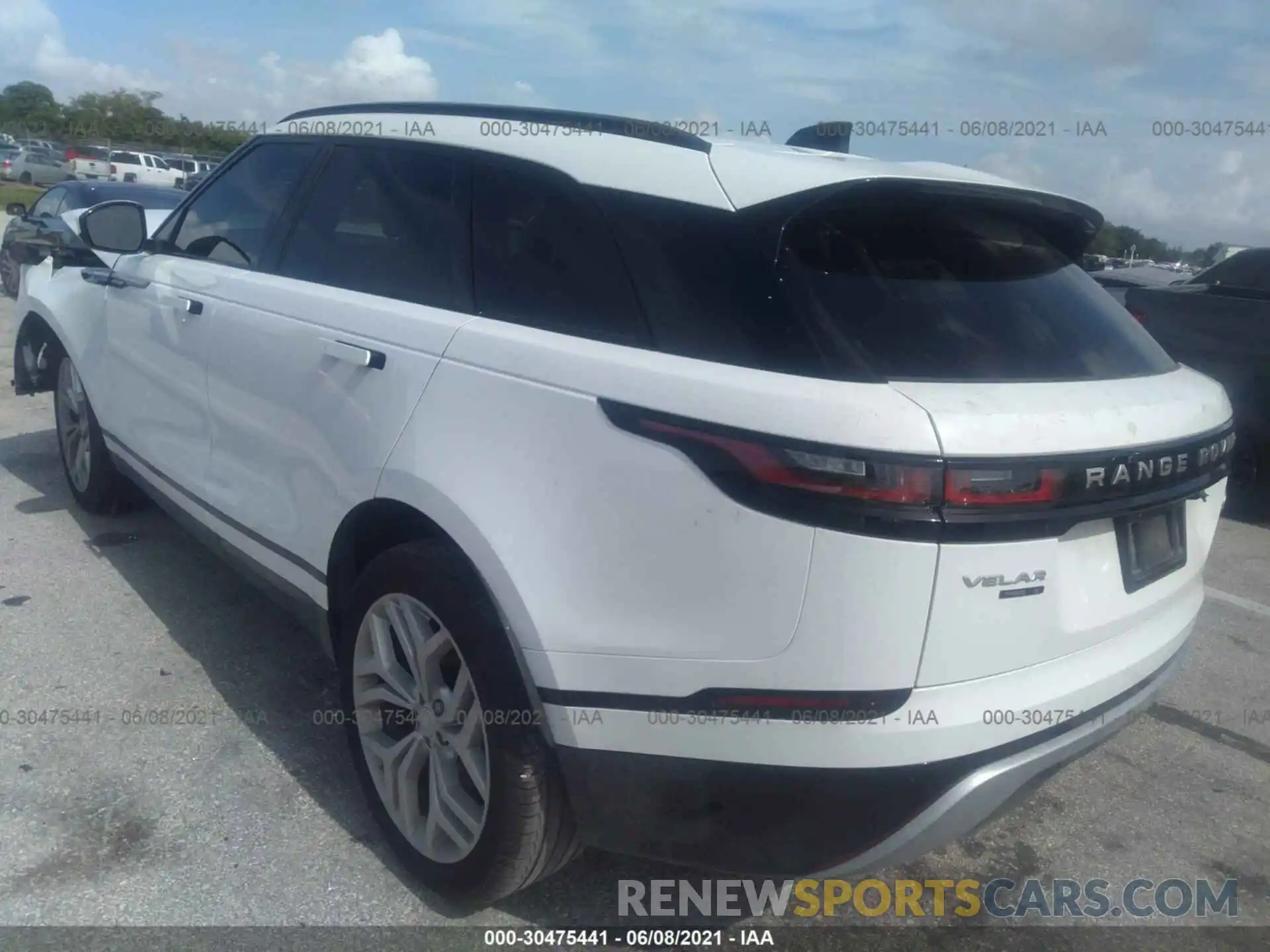 3 Photograph of a damaged car SALYB2EX5LA286496 LAND ROVER RANGE ROVER VELAR 2020