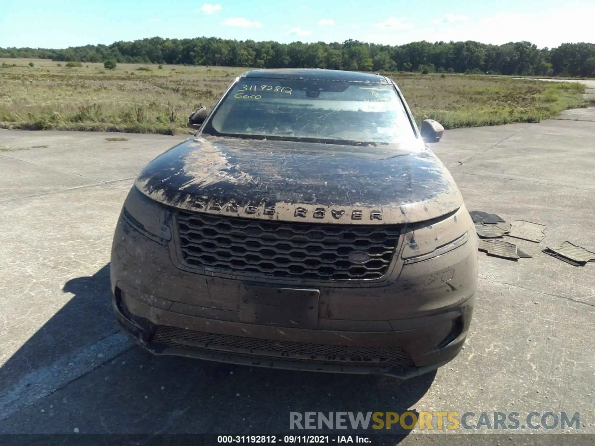 6 Photograph of a damaged car SALYB2EX6LA296101 LAND ROVER RANGE ROVER VELAR 2020