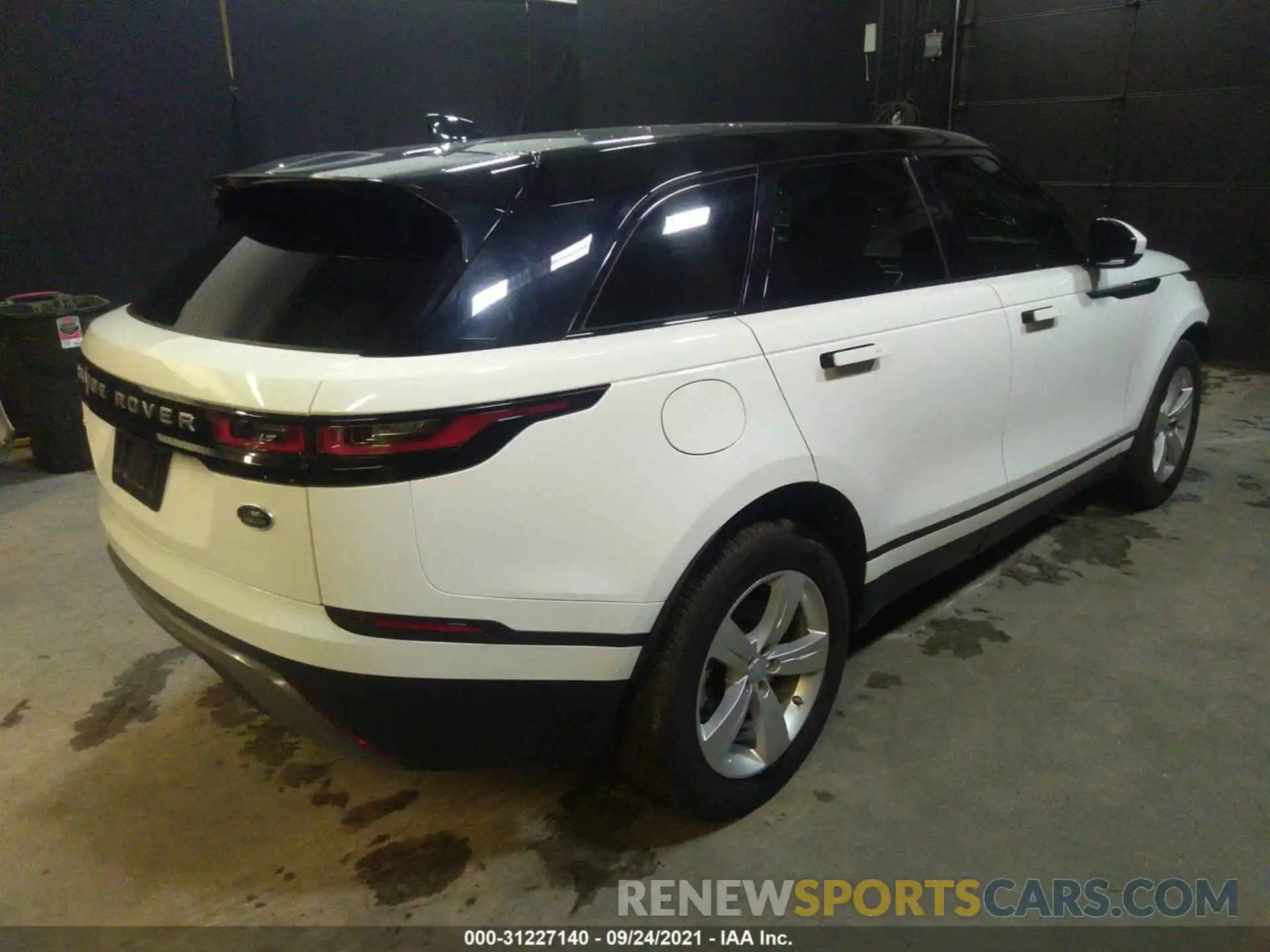 4 Photograph of a damaged car SALYB2EX7LA249725 LAND ROVER RANGE ROVER VELAR 2020