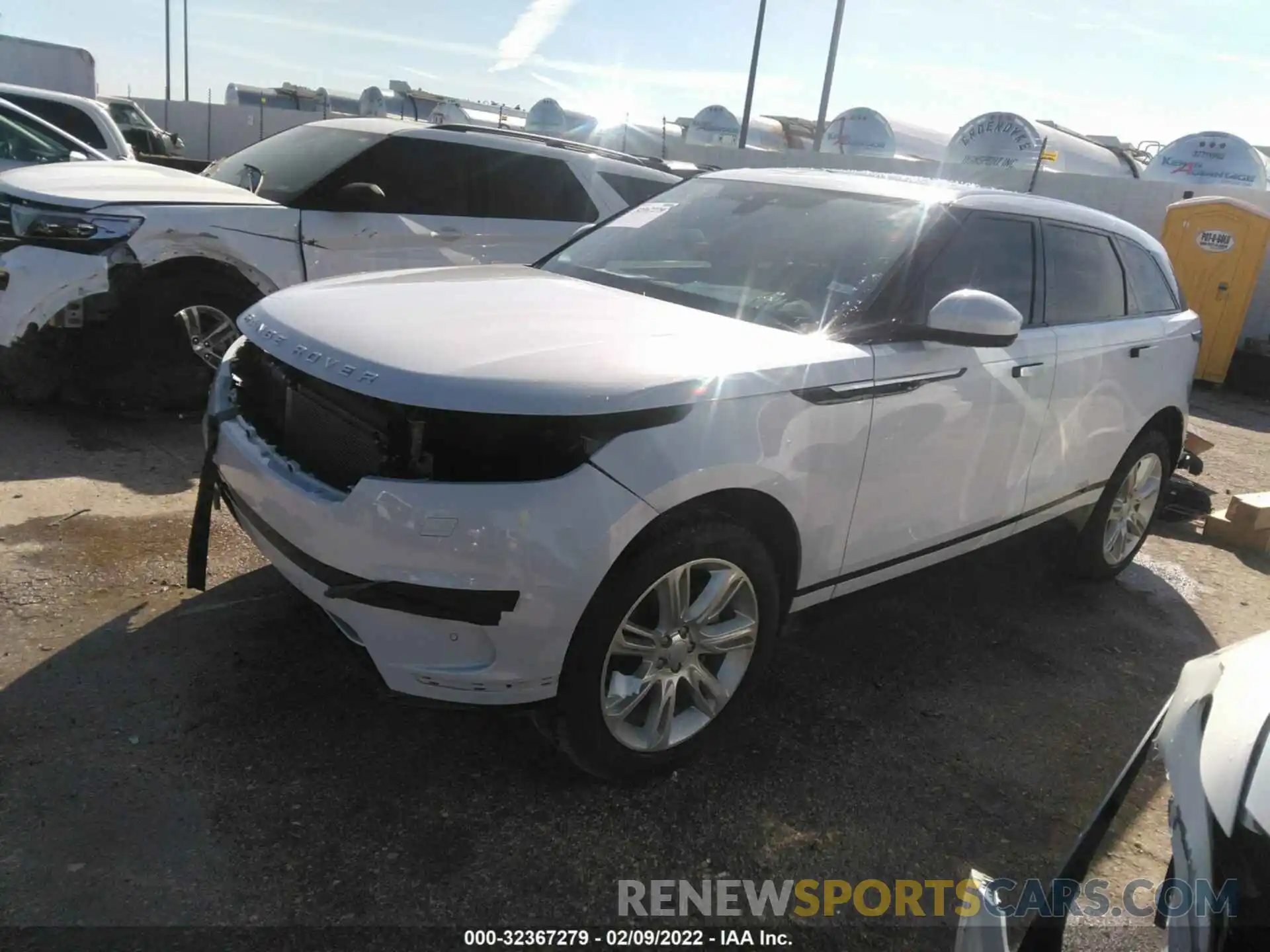 2 Photograph of a damaged car SALYB2EX8LA266355 LAND ROVER RANGE ROVER VELAR 2020