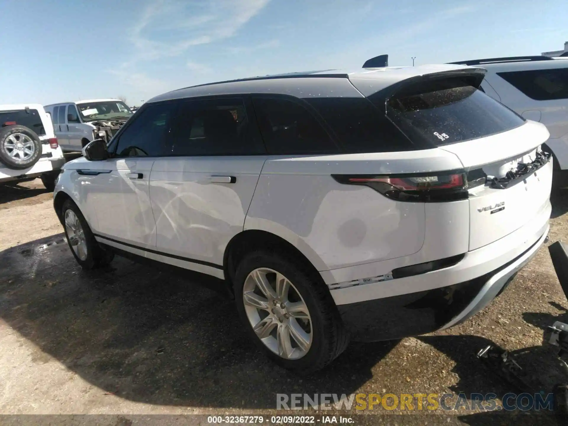 3 Фотография поврежденного автомобиля SALYB2EX8LA266355 LAND ROVER RANGE ROVER VELAR 2020