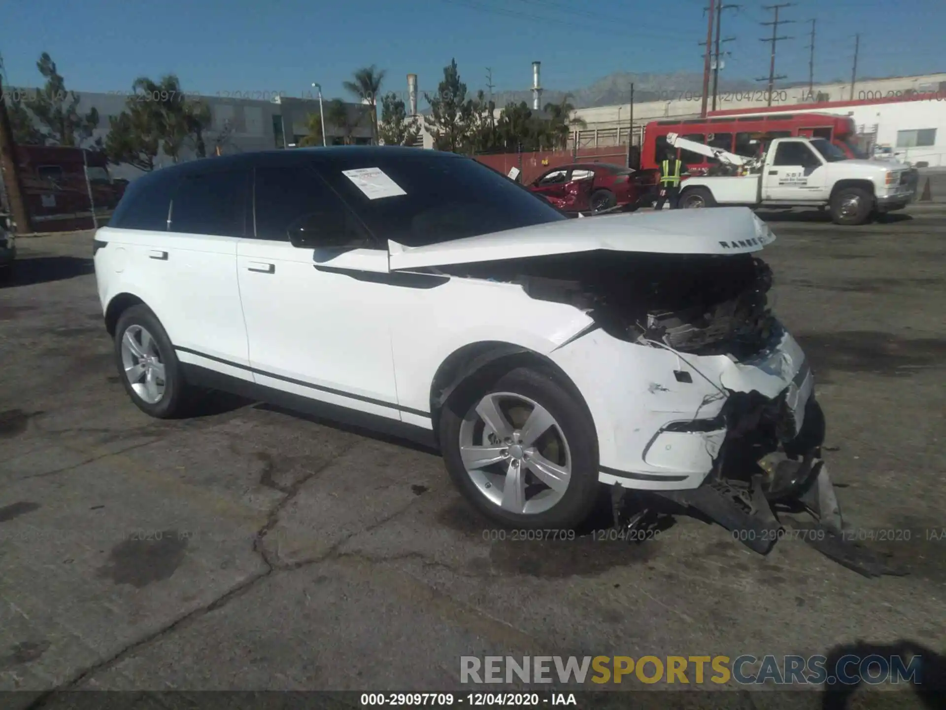 1 Photograph of a damaged car SALYB2EX9LA254845 LAND ROVER RANGE ROVER VELAR 2020