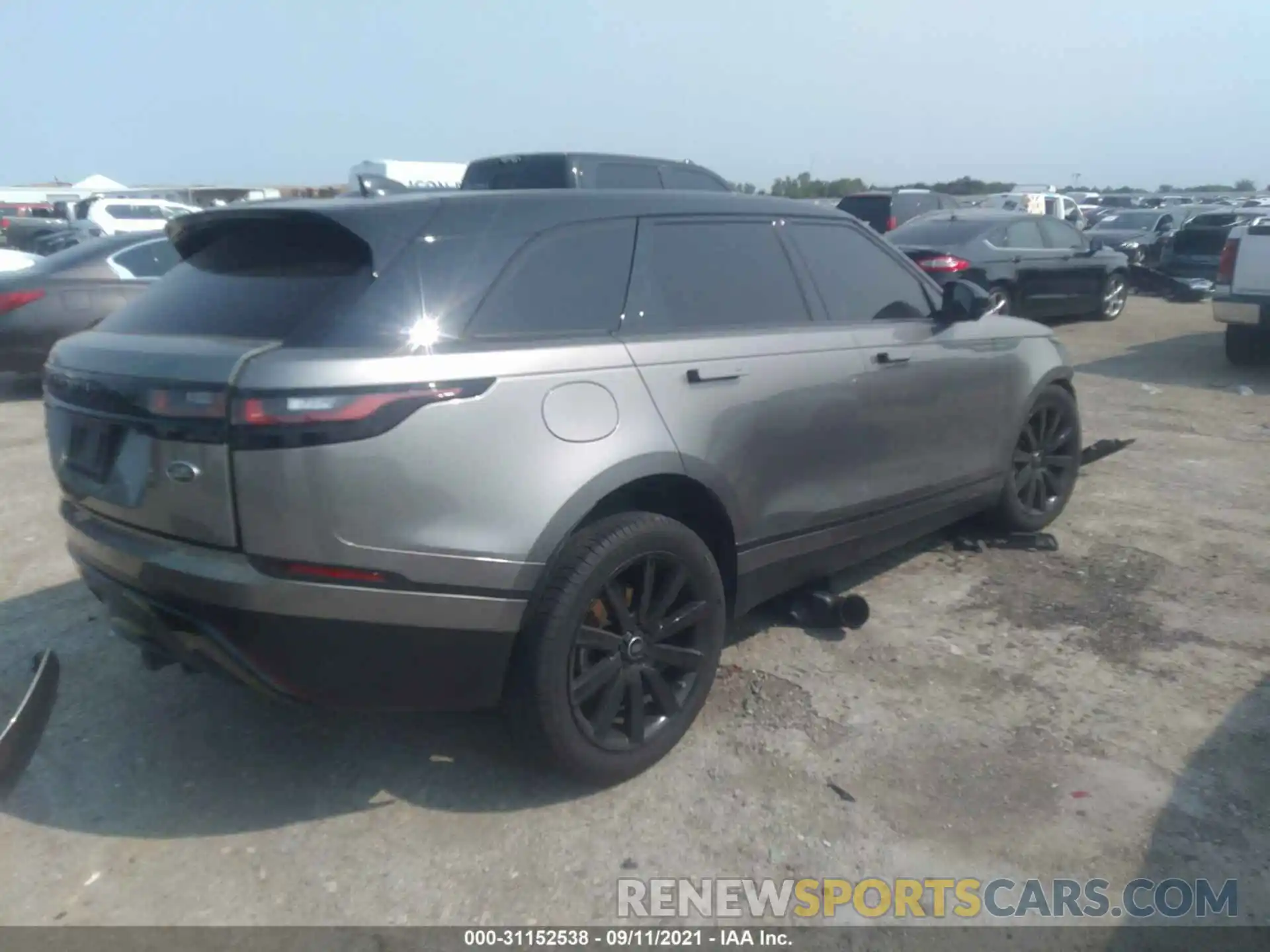 4 Photograph of a damaged car SALYB2EXXLA238766 LAND ROVER RANGE ROVER VELAR 2020