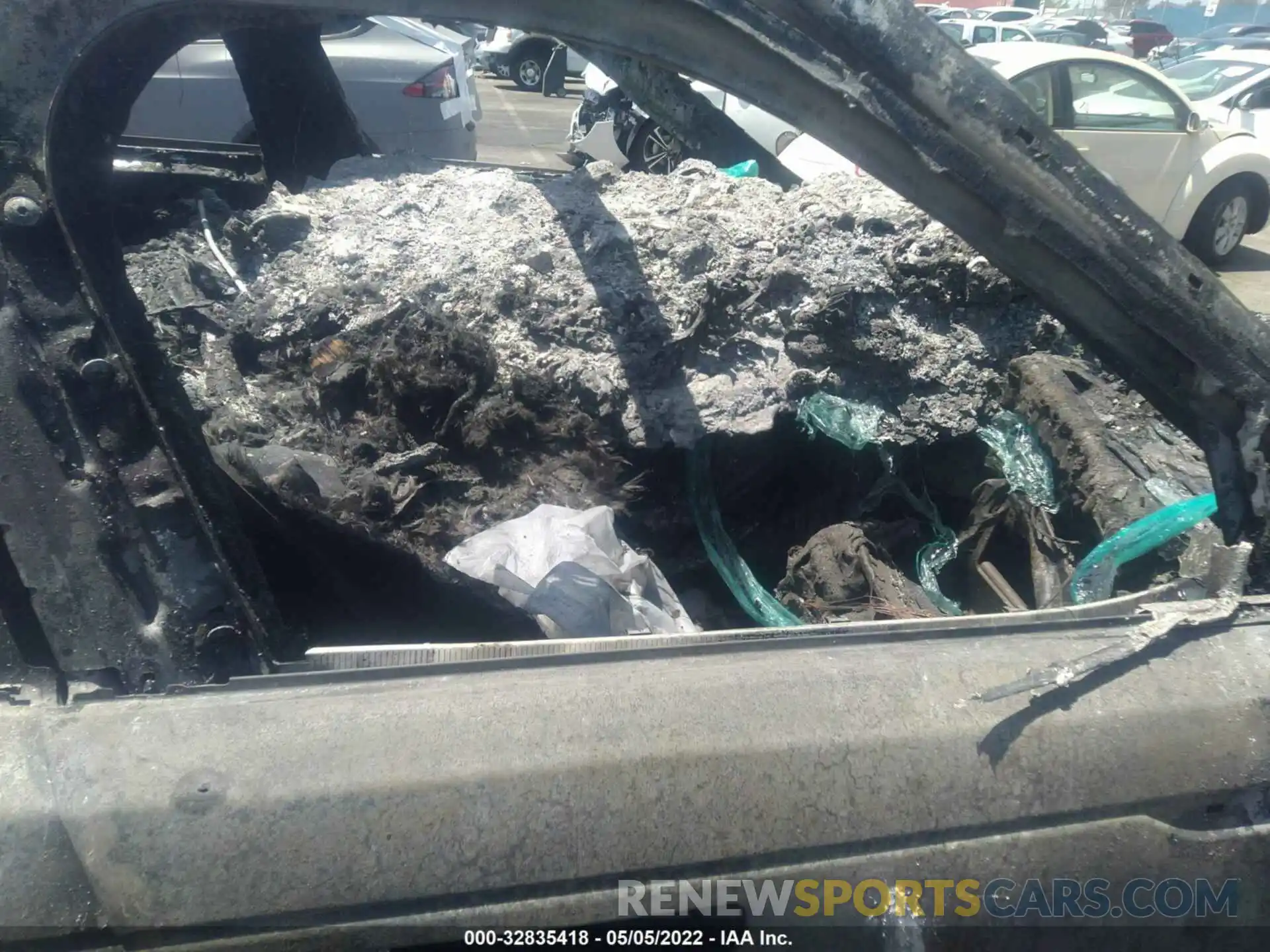 5 Photograph of a damaged car SALYB2EXXLA290978 LAND ROVER RANGE ROVER VELAR 2020