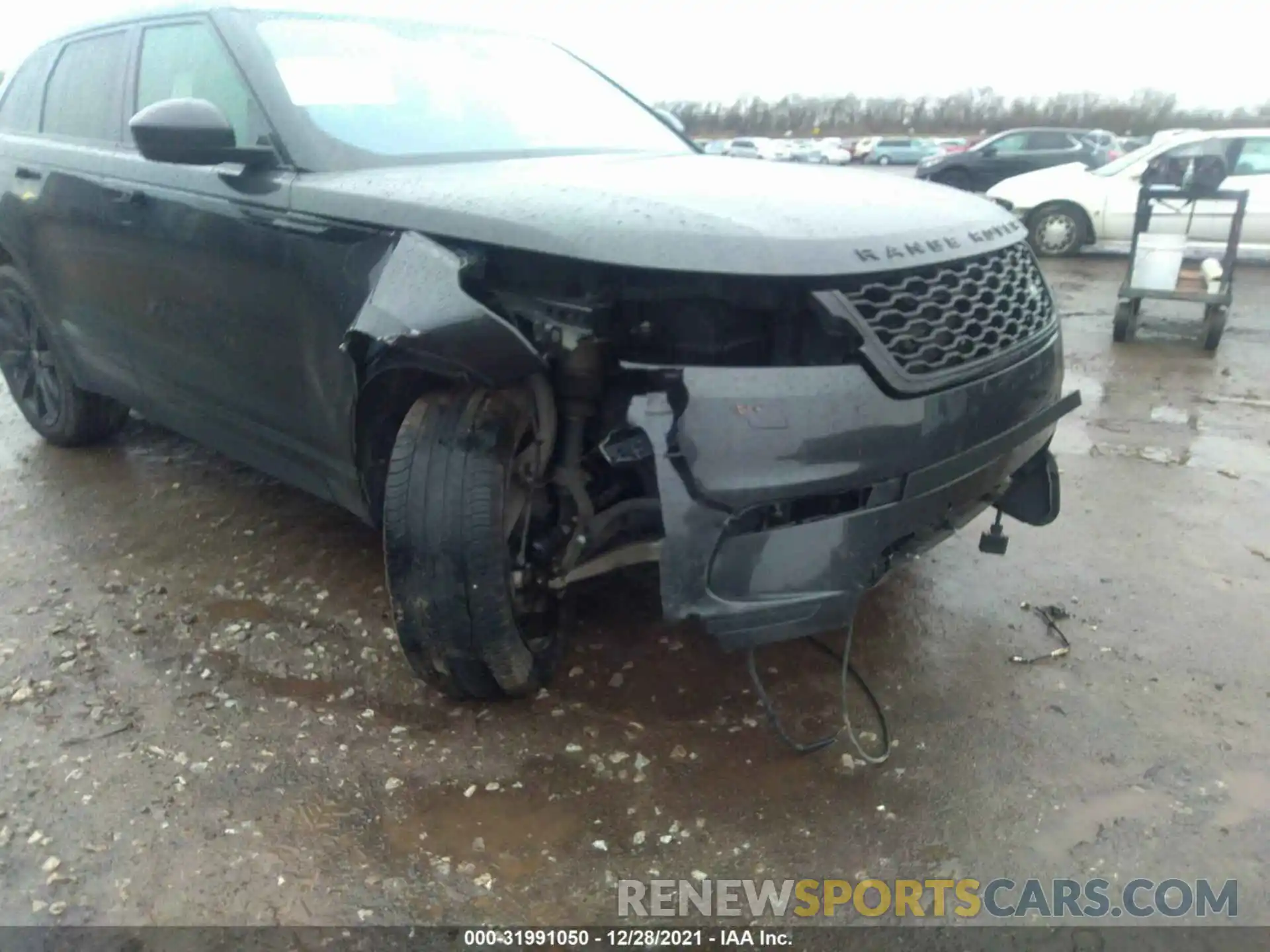 6 Photograph of a damaged car SALYB2FV0LA254892 LAND ROVER RANGE ROVER VELAR 2020