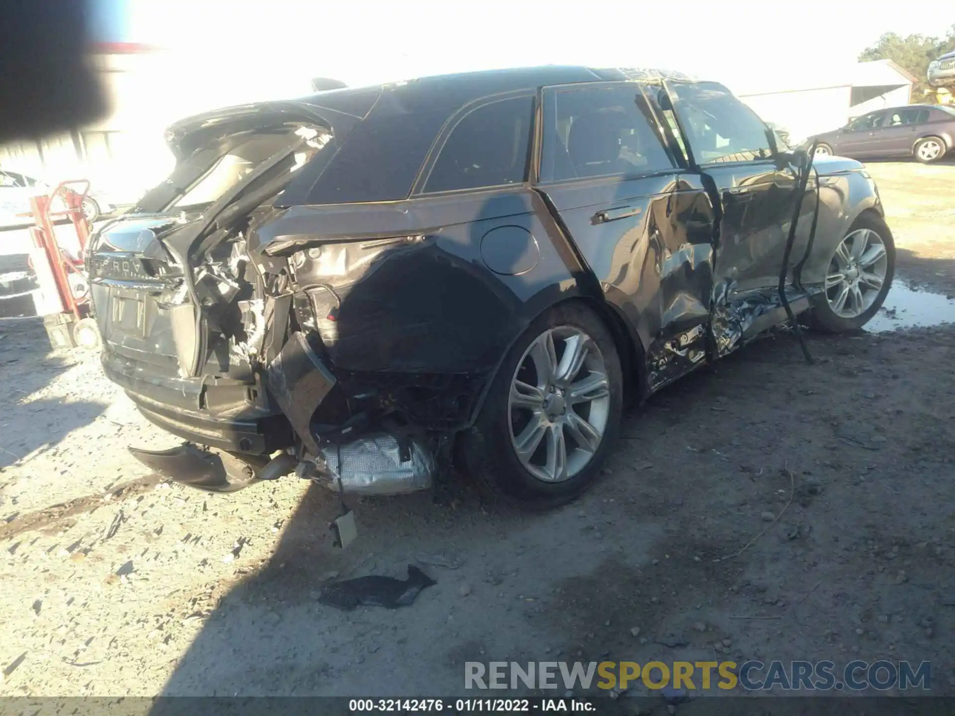 4 Photograph of a damaged car SALYB2FV6LA251611 LAND ROVER RANGE ROVER VELAR 2020