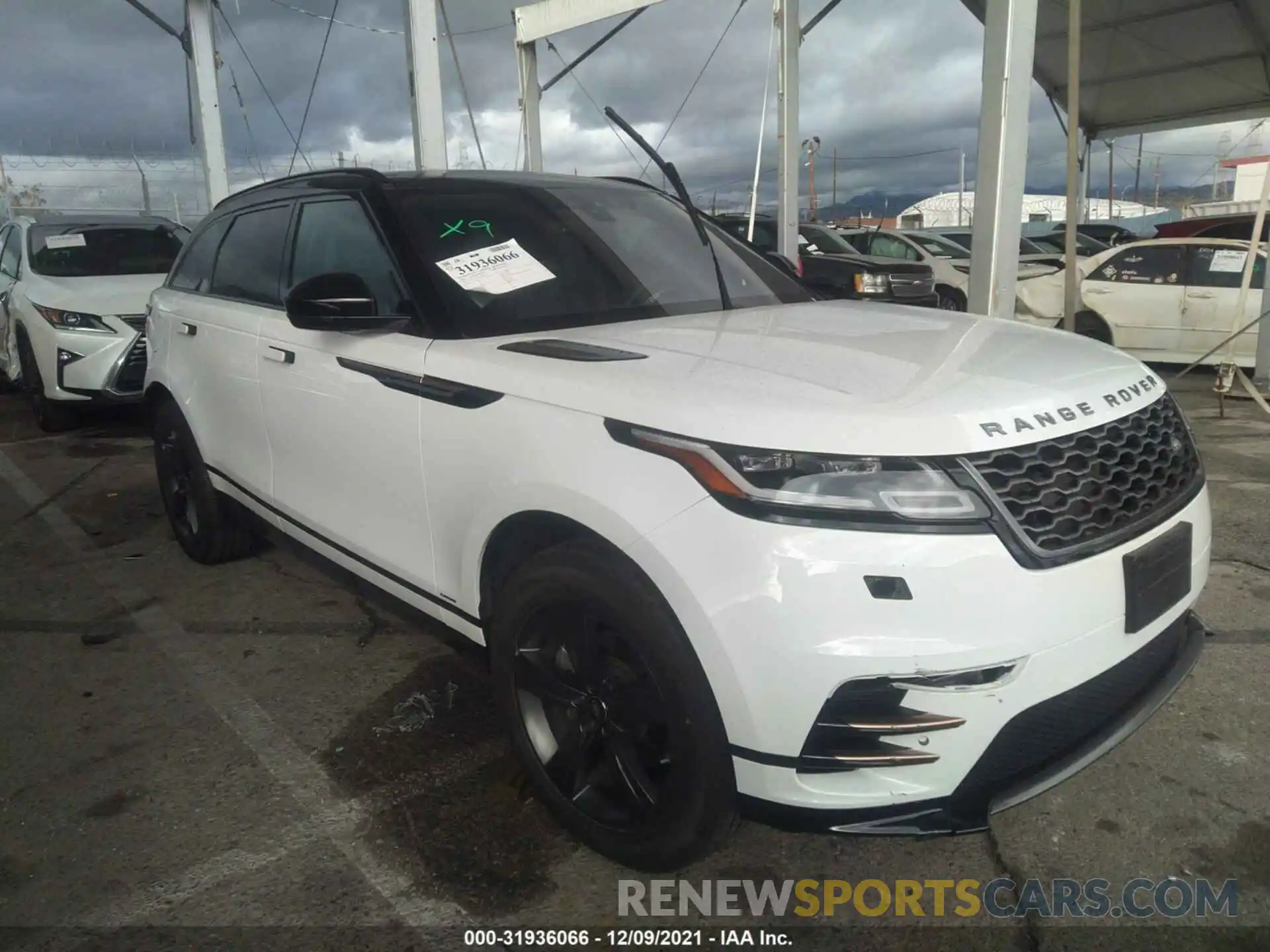 1 Фотография поврежденного автомобиля SALYK2EX0LA250750 LAND ROVER RANGE ROVER VELAR 2020