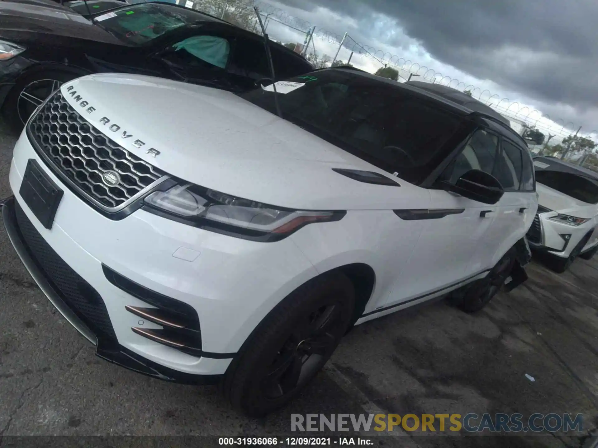 2 Photograph of a damaged car SALYK2EX0LA250750 LAND ROVER RANGE ROVER VELAR 2020