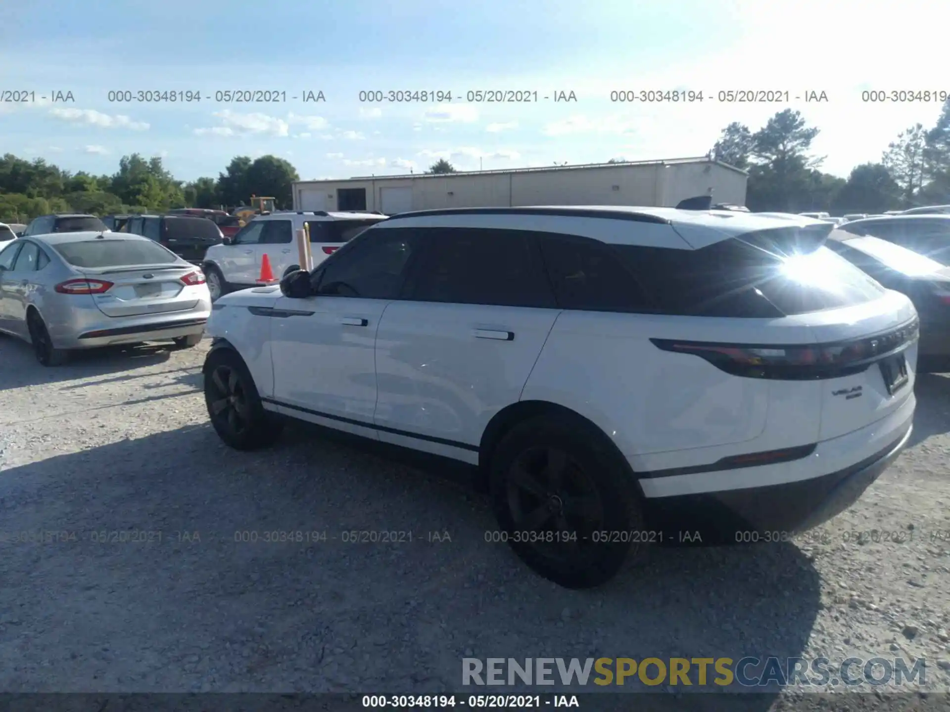 3 Photograph of a damaged car SALYK2EX0LA265667 LAND ROVER RANGE ROVER VELAR 2020