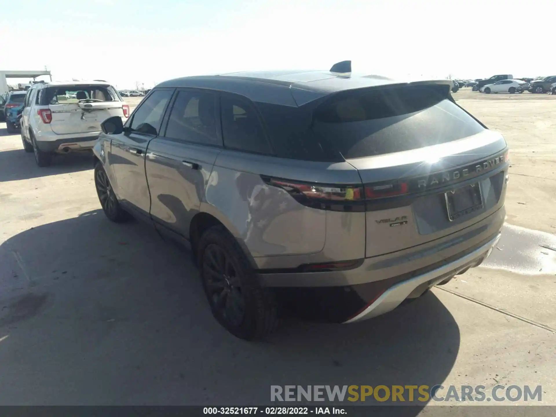 3 Photograph of a damaged car SALYK2EX1LA273177 LAND ROVER RANGE ROVER VELAR 2020