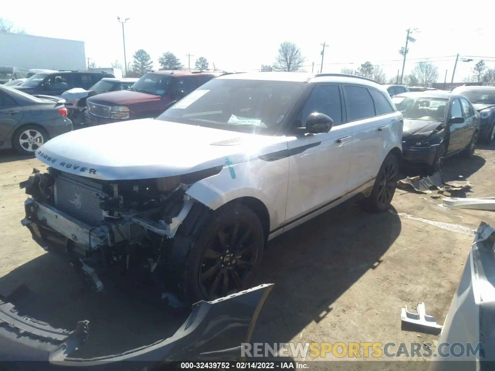 2 Фотография поврежденного автомобиля SALYK2EX1LA282512 LAND ROVER RANGE ROVER VELAR 2020