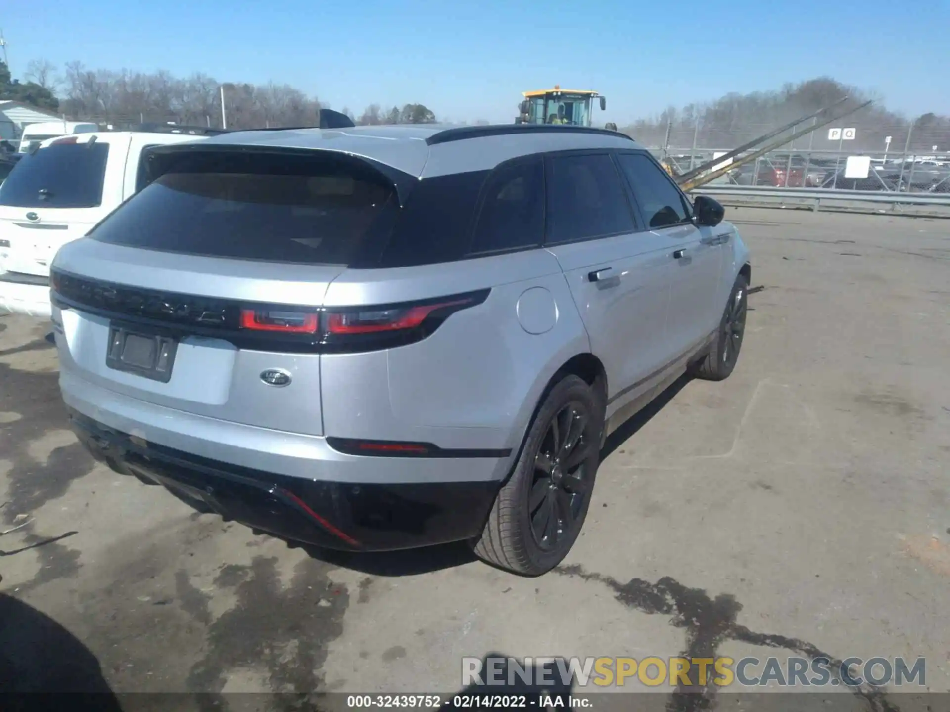 4 Фотография поврежденного автомобиля SALYK2EX1LA282512 LAND ROVER RANGE ROVER VELAR 2020