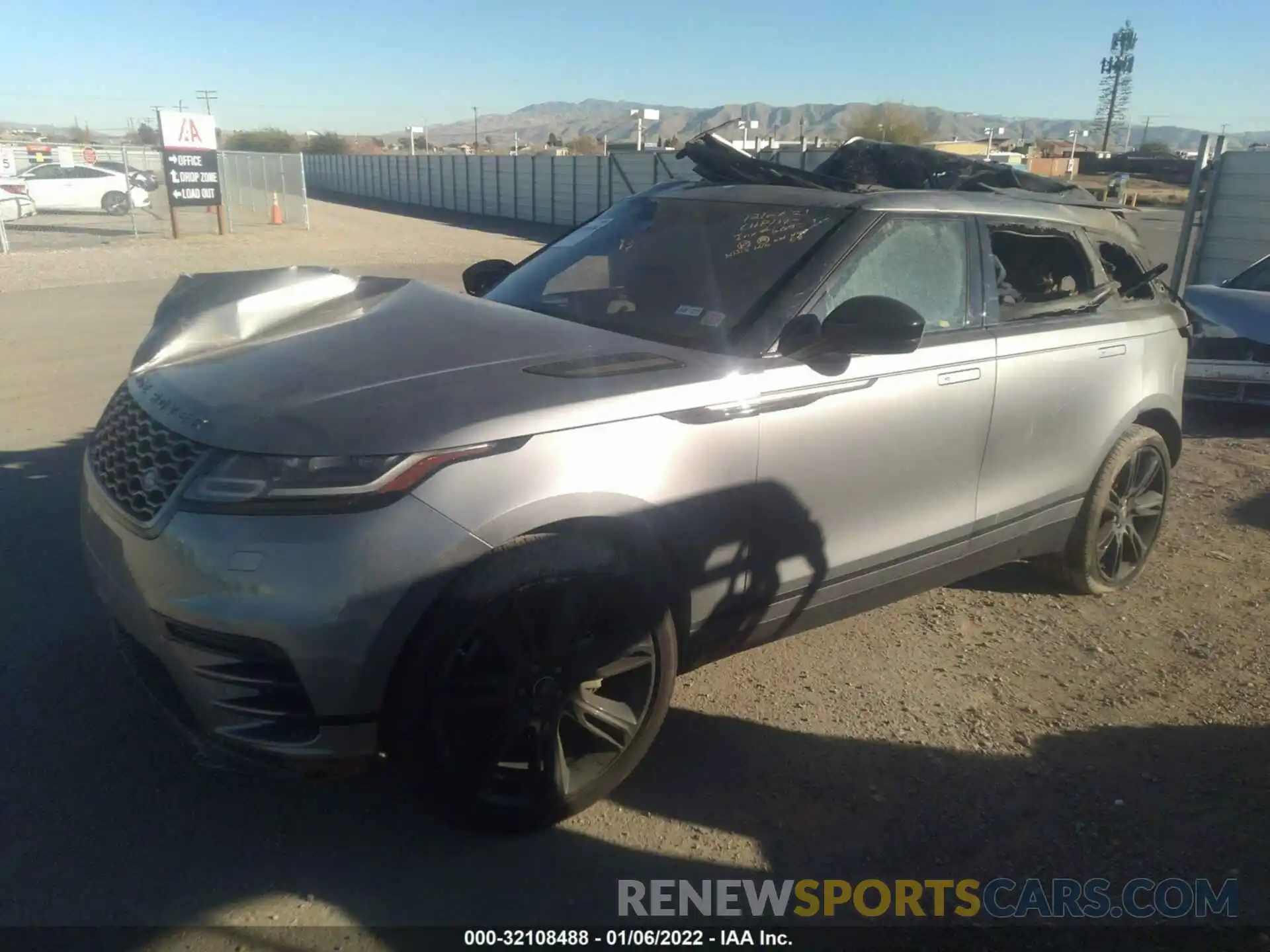 2 Photograph of a damaged car SALYK2EX1LA285099 LAND ROVER RANGE ROVER VELAR 2020