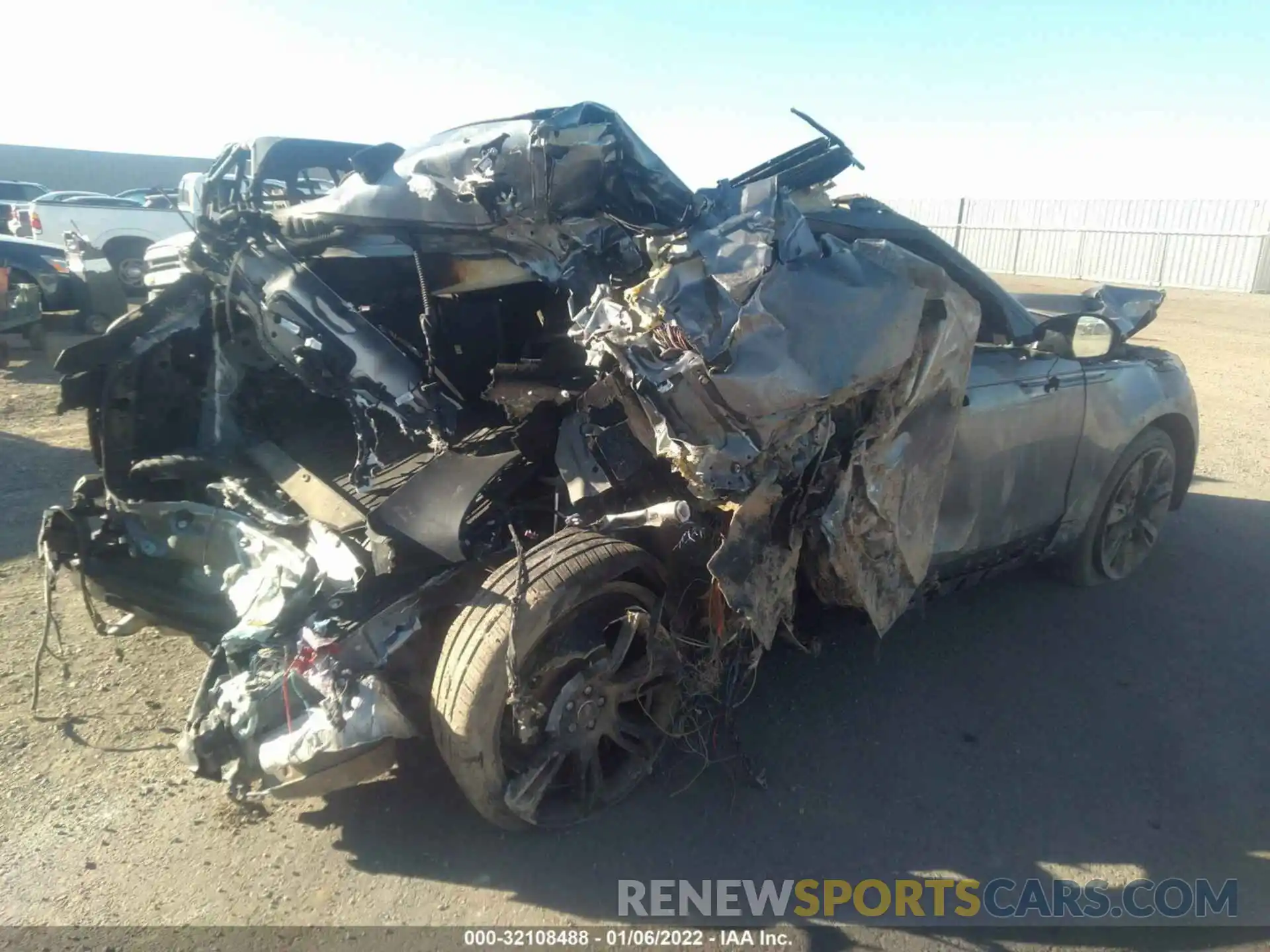 4 Photograph of a damaged car SALYK2EX1LA285099 LAND ROVER RANGE ROVER VELAR 2020