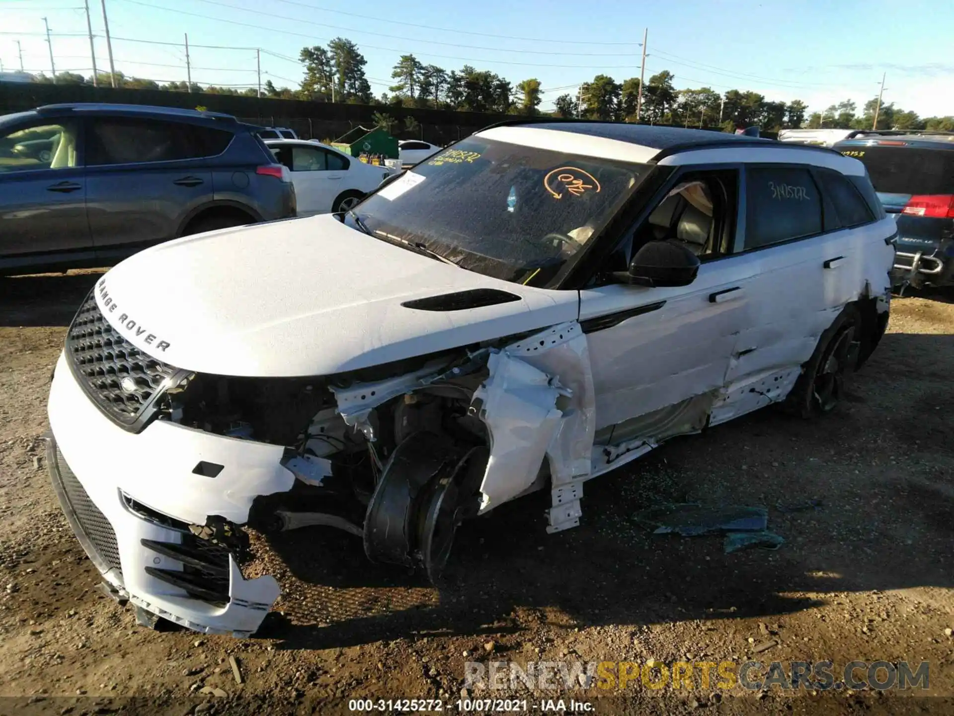 2 Photograph of a damaged car SALYK2EX1LA291632 LAND ROVER RANGE ROVER VELAR 2020