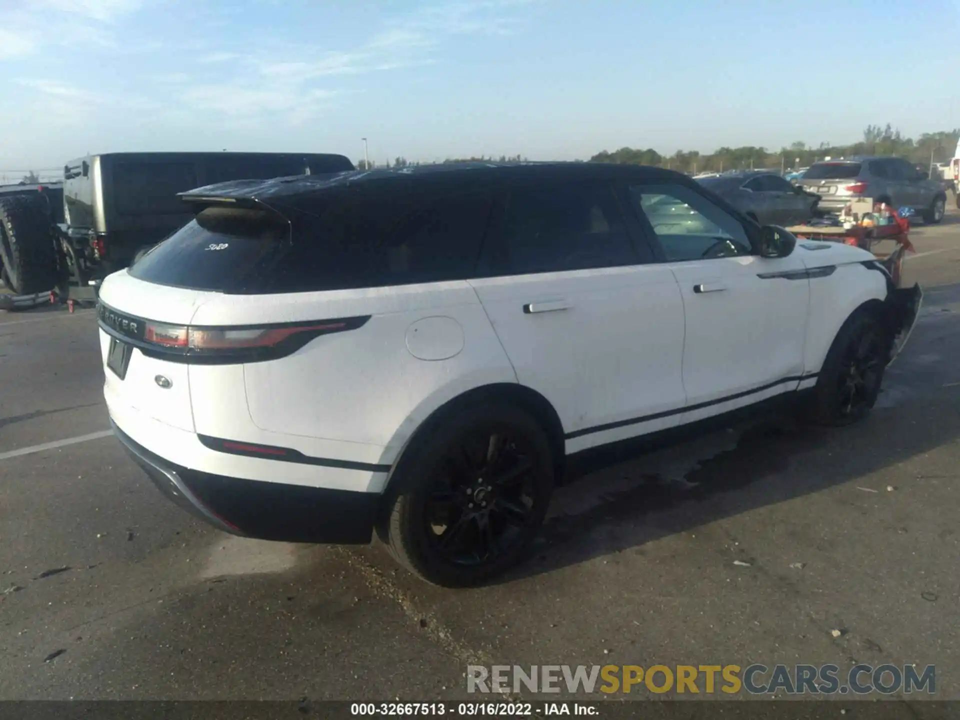 4 Фотография поврежденного автомобиля SALYK2EX1LA295020 LAND ROVER RANGE ROVER VELAR 2020