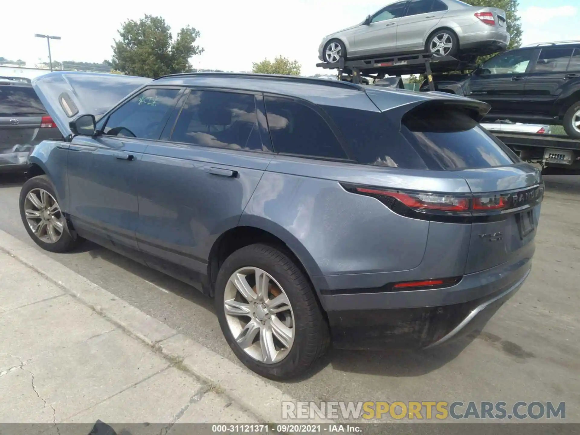 3 Photograph of a damaged car SALYK2EX2LA254976 LAND ROVER RANGE ROVER VELAR 2020