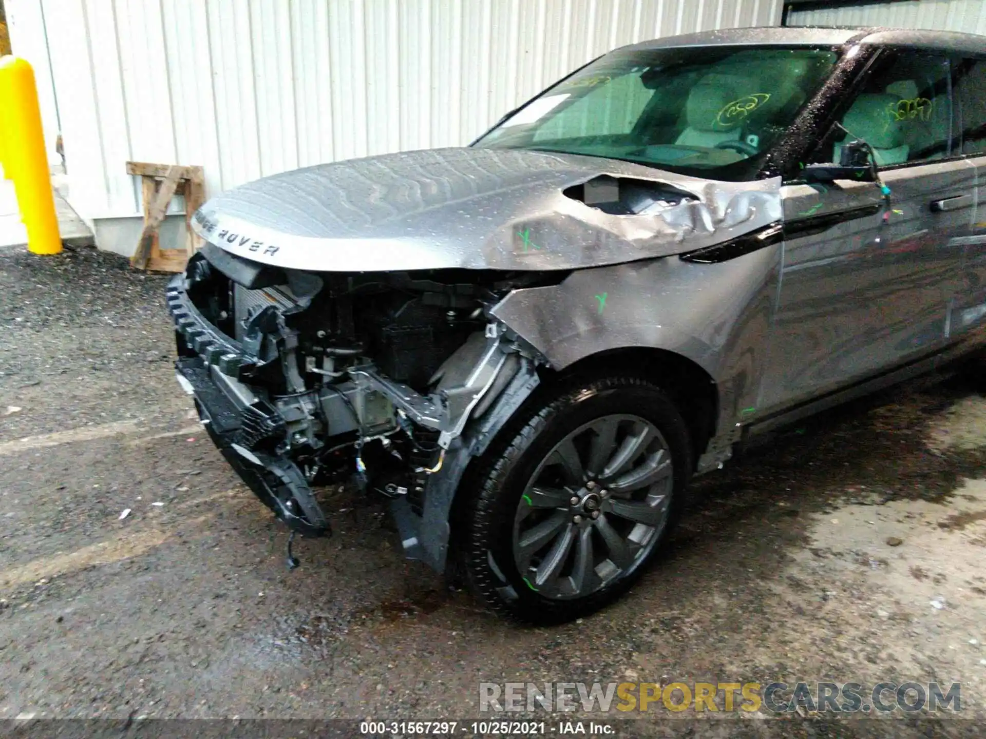 6 Photograph of a damaged car SALYK2EX3LA285007 LAND ROVER RANGE ROVER VELAR 2020