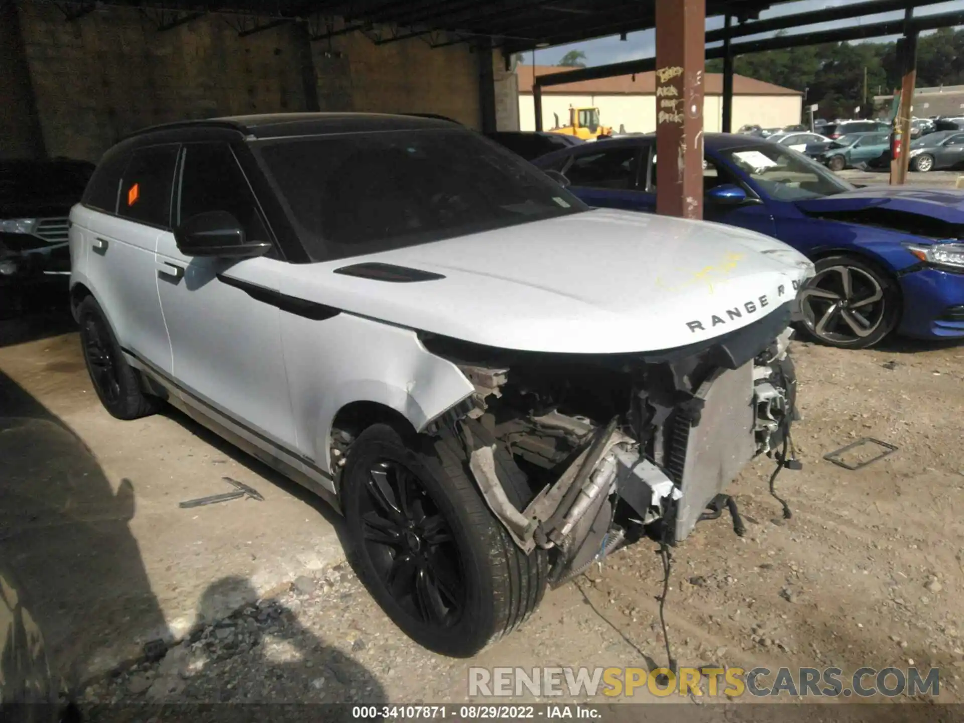 1 Photograph of a damaged car SALYK2EX4LA271780 LAND ROVER RANGE ROVER VELAR 2020