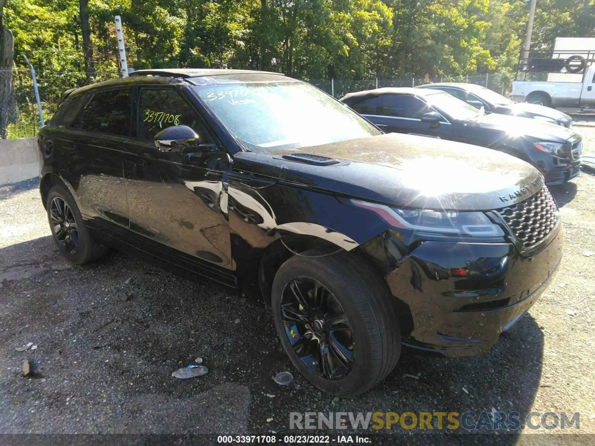 1 Photograph of a damaged car SALYK2EX4LA288997 LAND ROVER RANGE ROVER VELAR 2020