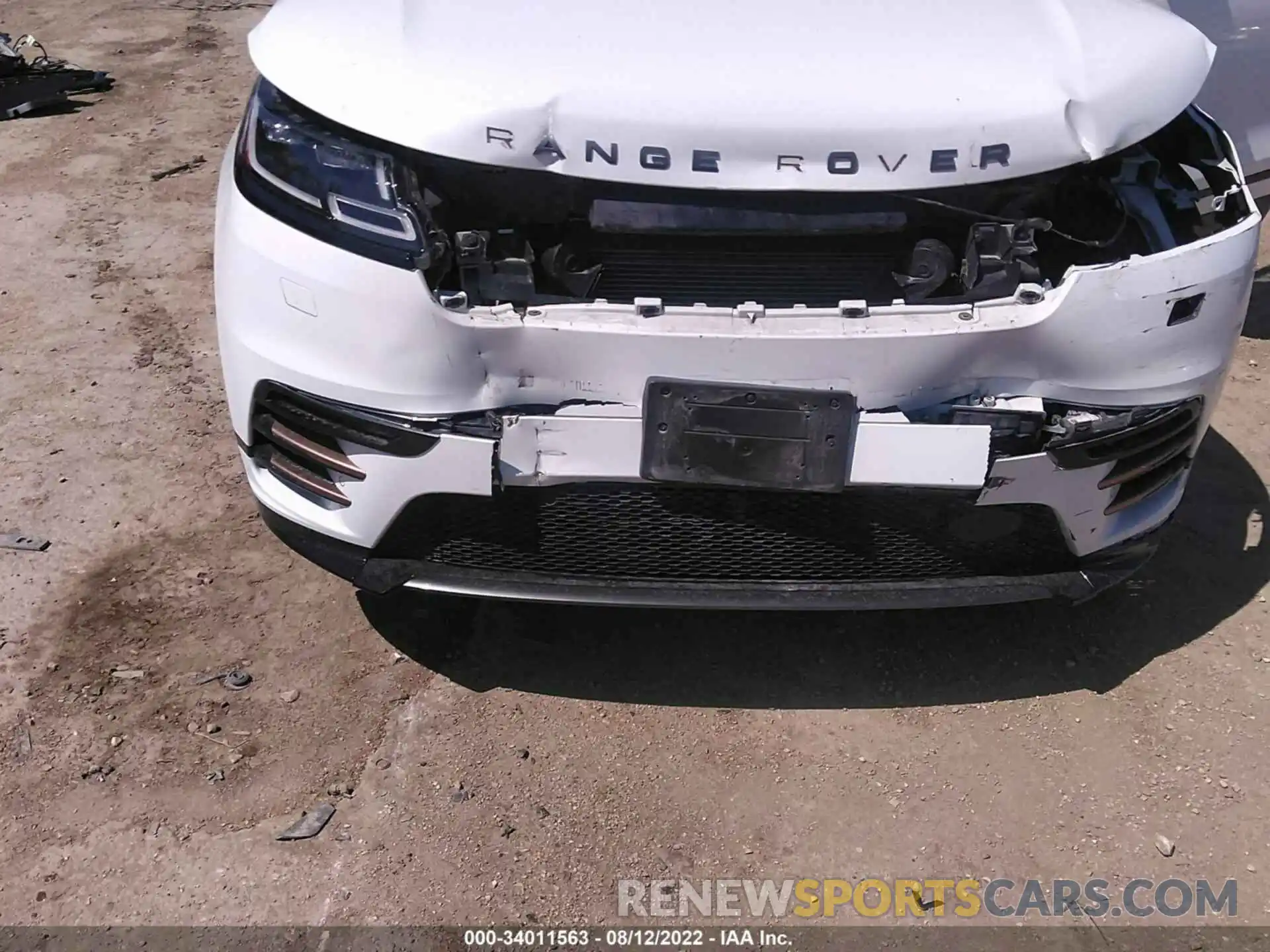 6 Photograph of a damaged car SALYK2EX7LA295748 LAND ROVER RANGE ROVER VELAR 2020