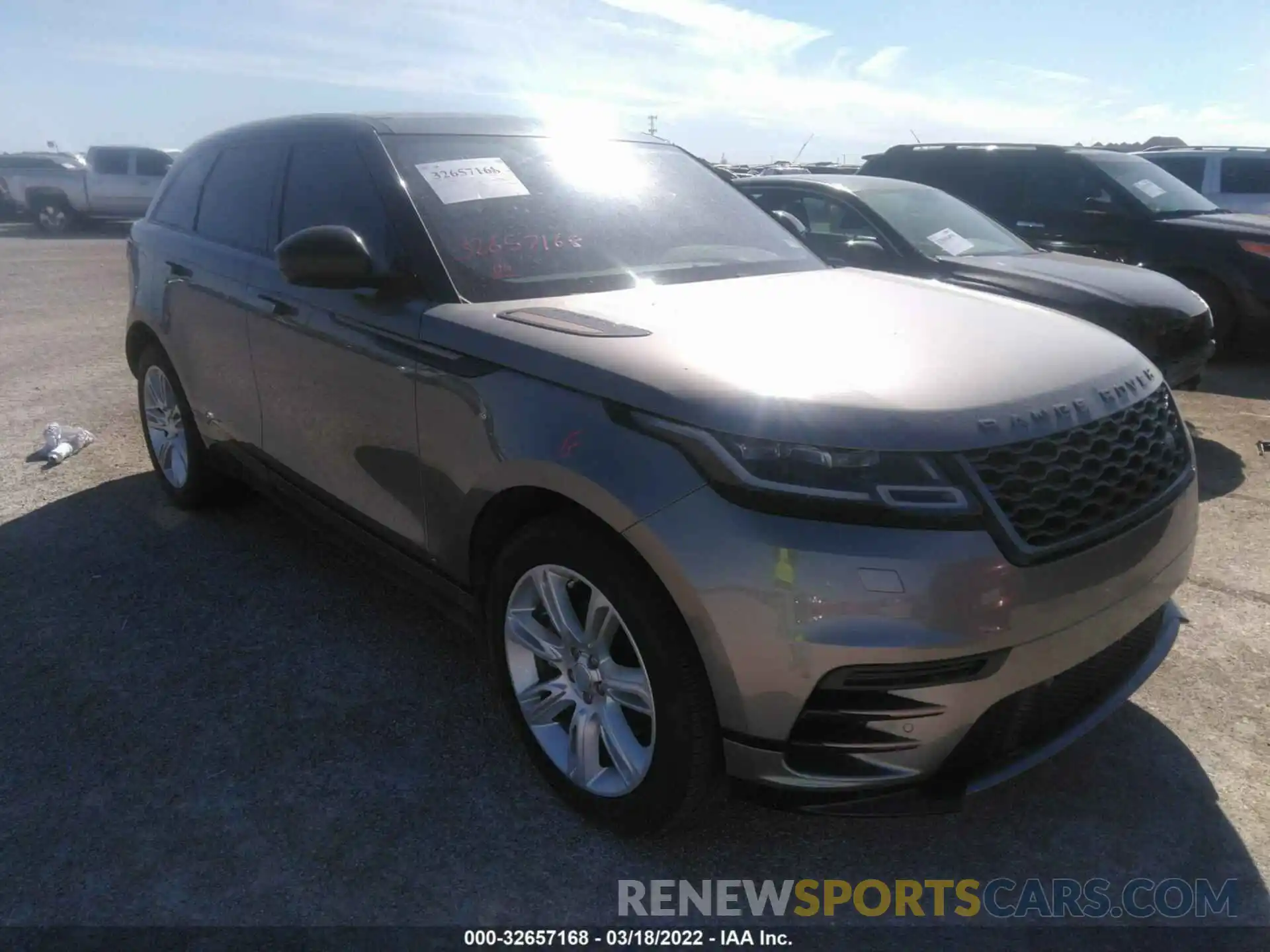 1 Фотография поврежденного автомобиля SALYK2EX8LA237986 LAND ROVER RANGE ROVER VELAR 2020