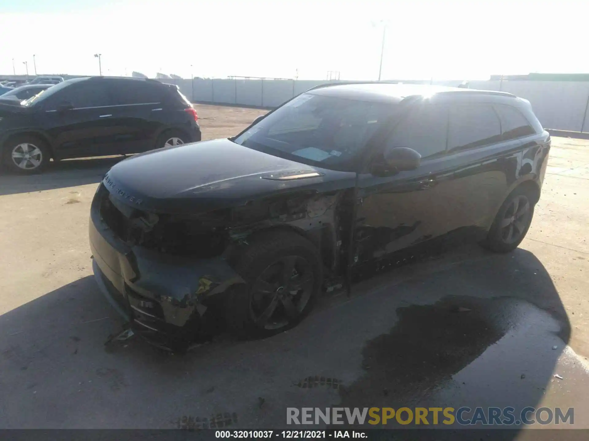 2 Photograph of a damaged car SALYK2EX8LA240340 LAND ROVER RANGE ROVER VELAR 2020