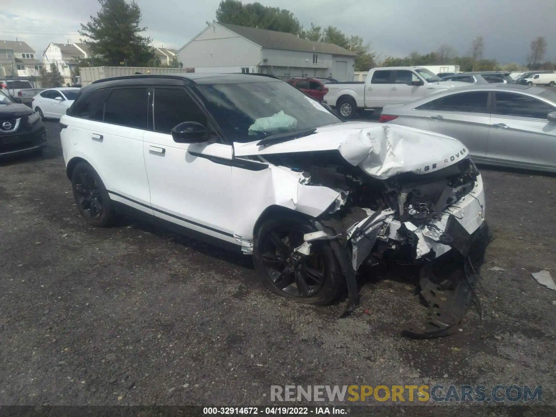 1 Photograph of a damaged car SALYK2EX8LA244145 LAND ROVER RANGE ROVER VELAR 2020