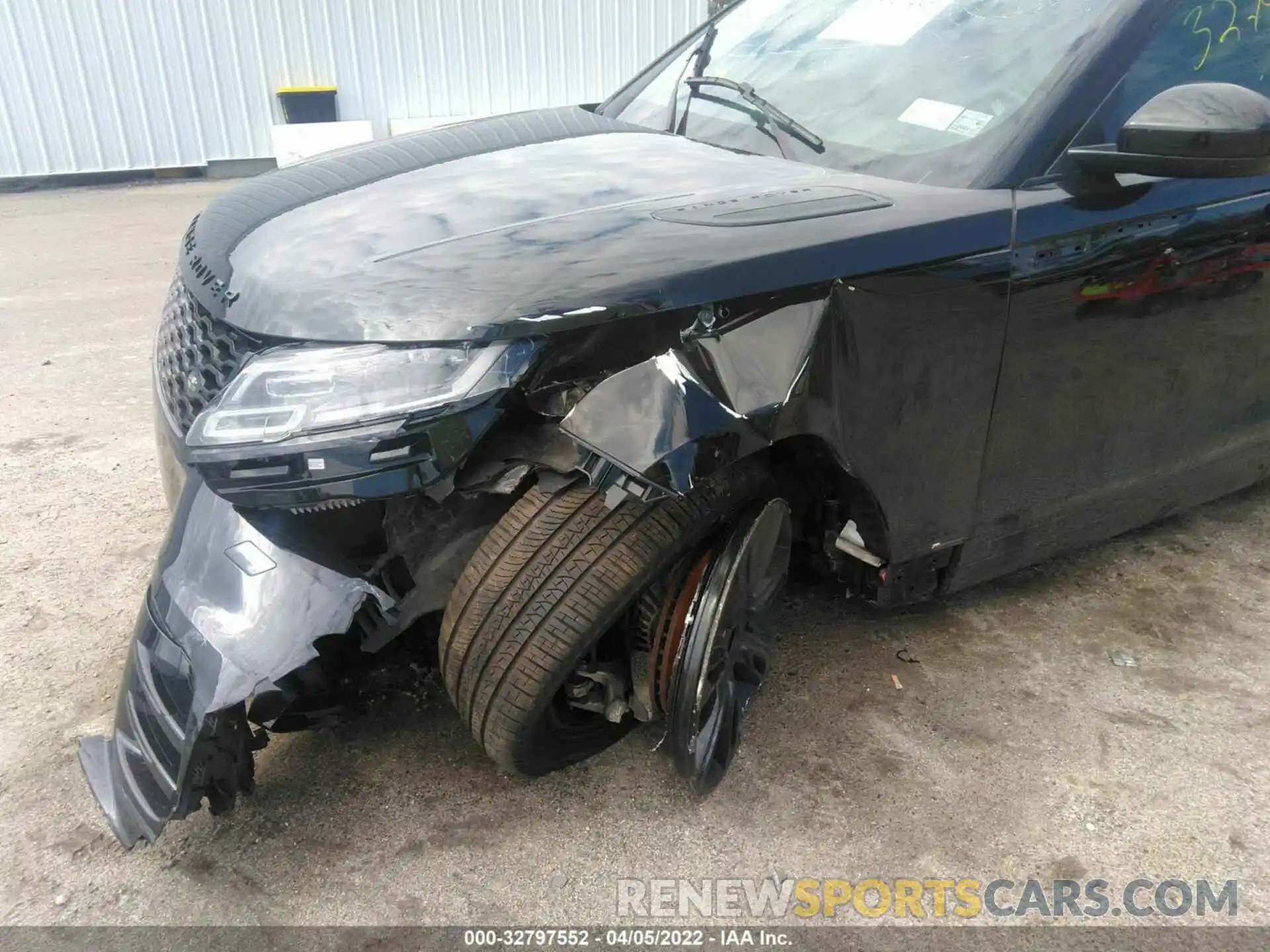 6 Photograph of a damaged car SALYK2EX9LA291619 LAND ROVER RANGE ROVER VELAR 2020