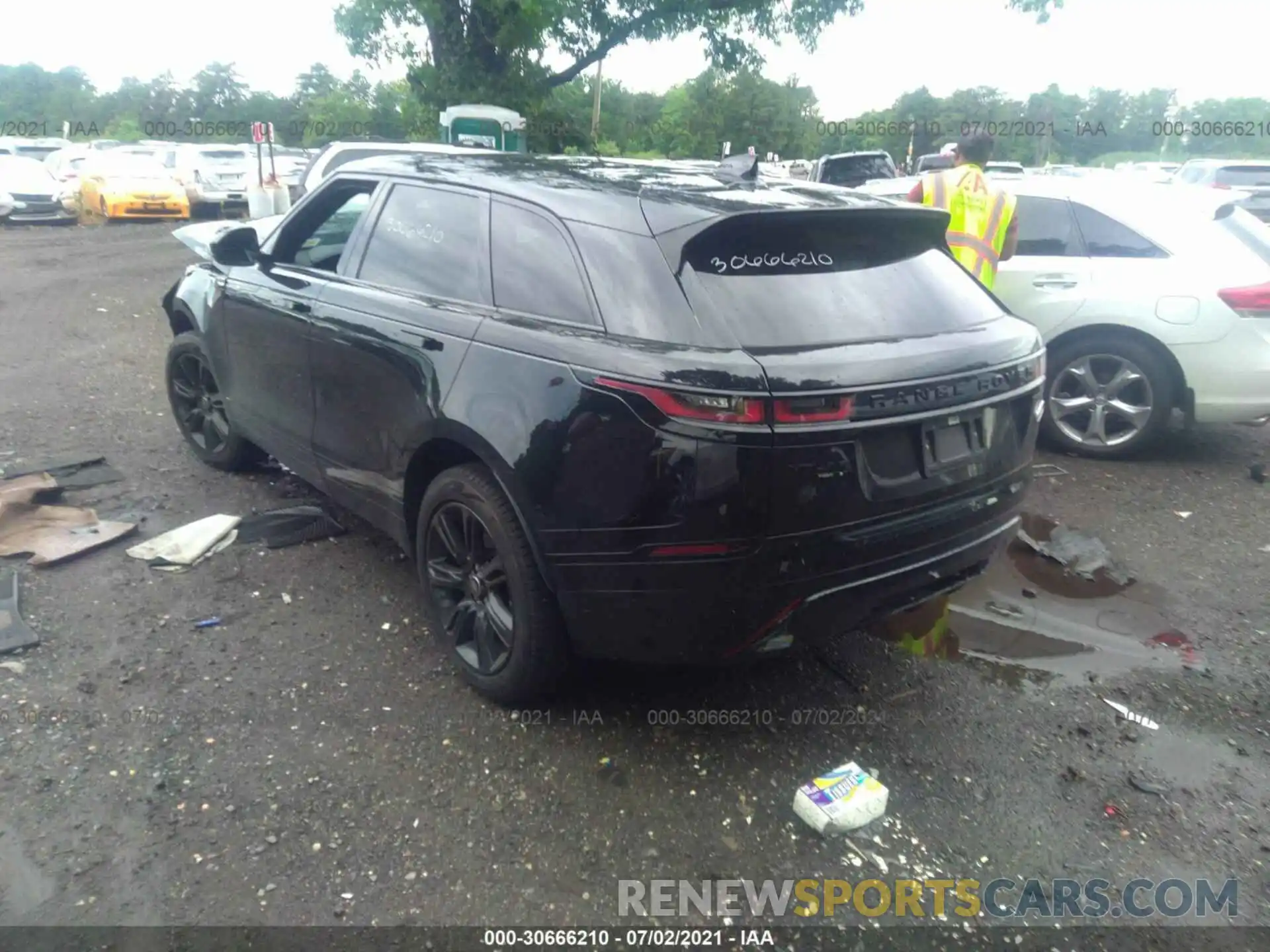 3 Photograph of a damaged car SALYK2EXXLA295775 LAND ROVER RANGE ROVER VELAR 2020