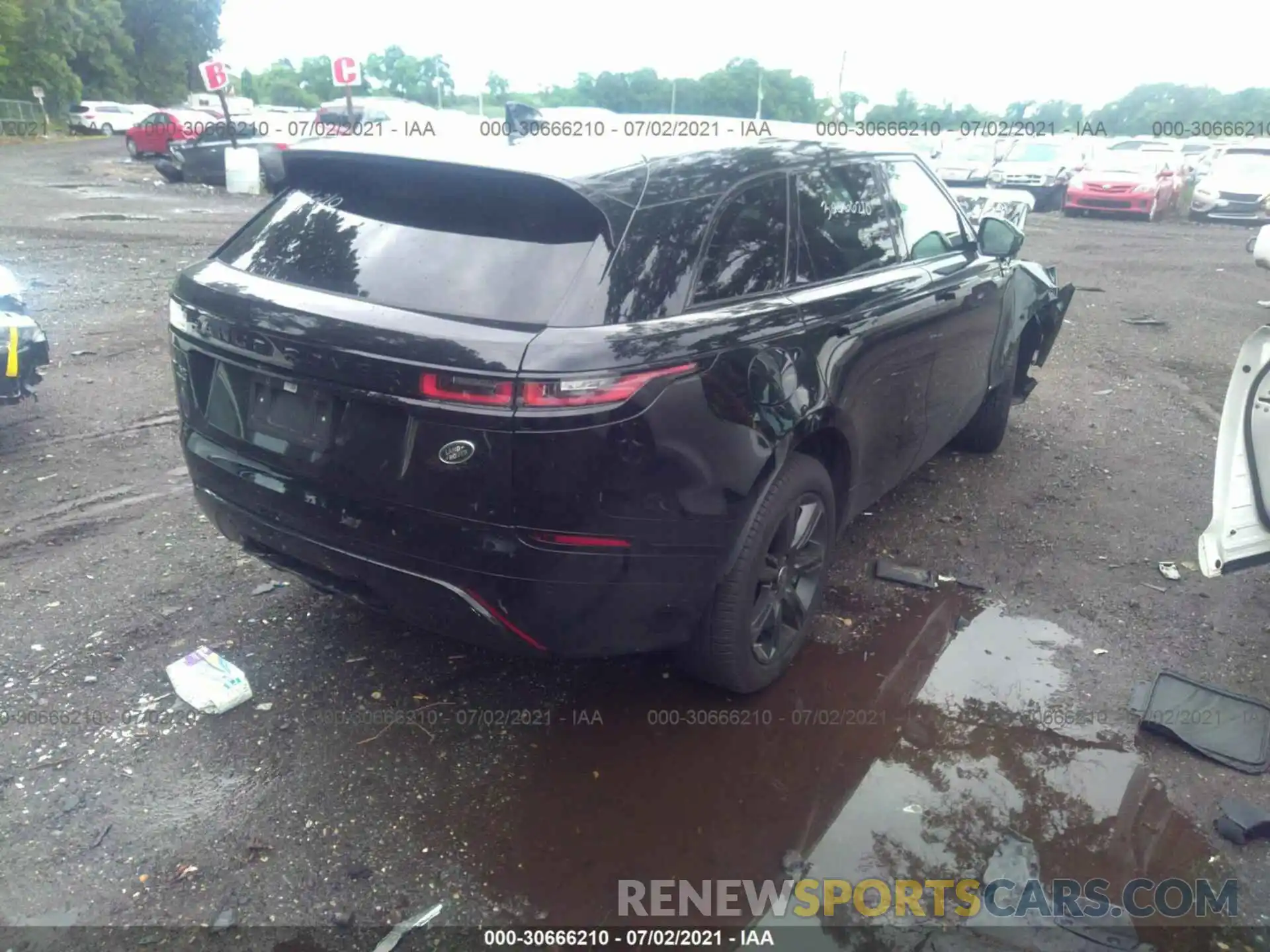 4 Photograph of a damaged car SALYK2EXXLA295775 LAND ROVER RANGE ROVER VELAR 2020