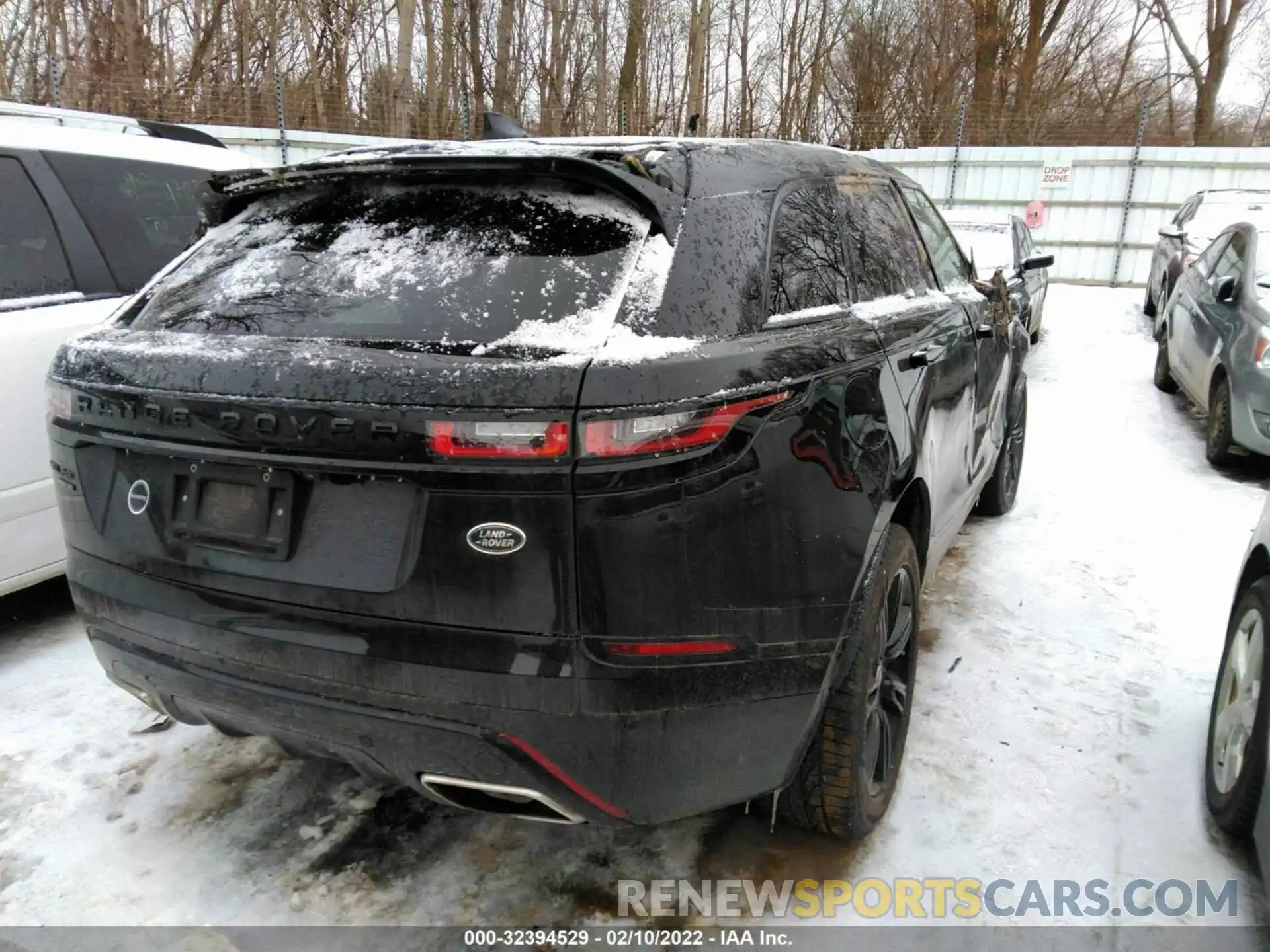 4 Photograph of a damaged car SALYK2FV1LA270891 LAND ROVER RANGE ROVER VELAR 2020