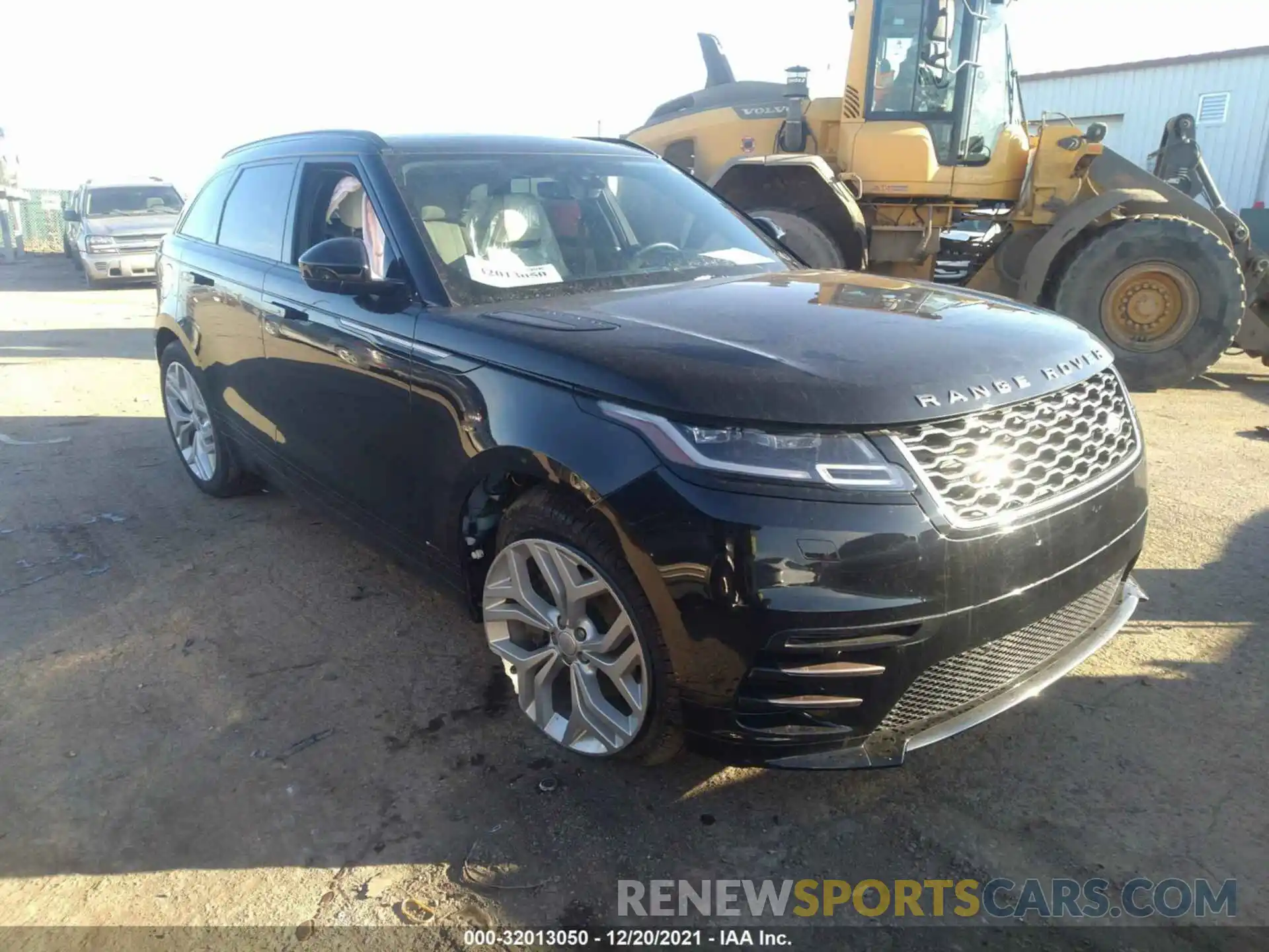 1 Photograph of a damaged car SALYK2FV1LA274620 LAND ROVER RANGE ROVER VELAR 2020