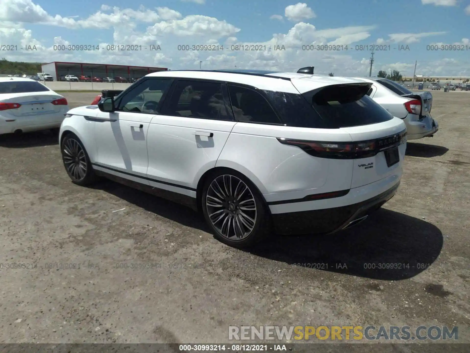 3 Фотография поврежденного автомобиля SALYK2FV3LA248424 LAND ROVER RANGE ROVER VELAR 2020