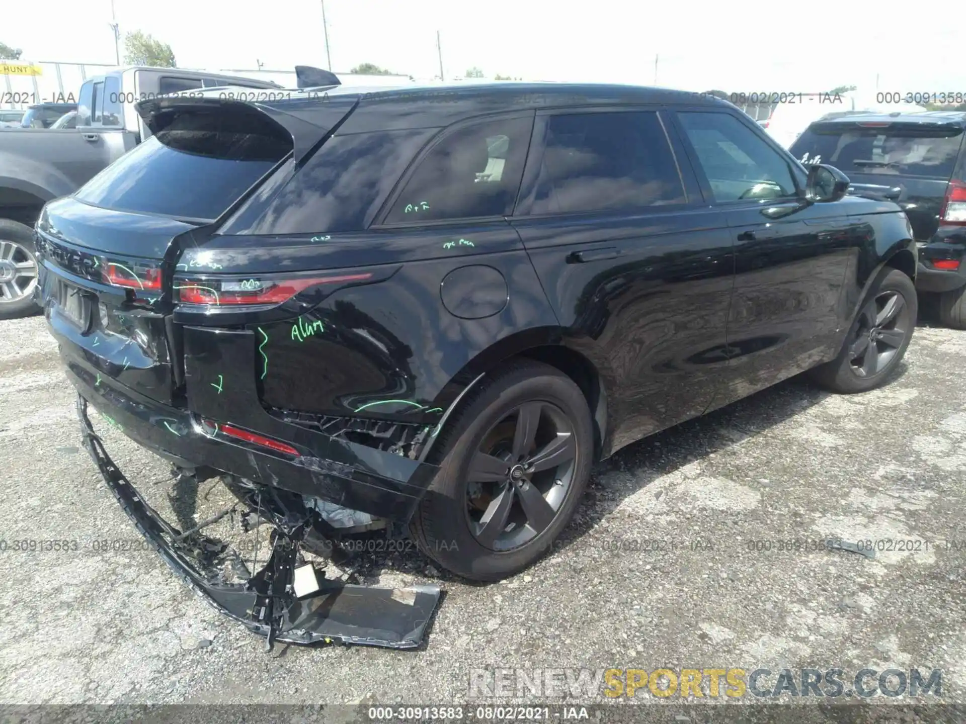 4 Photograph of a damaged car SALYK2FV3LA261142 LAND ROVER RANGE ROVER VELAR 2020